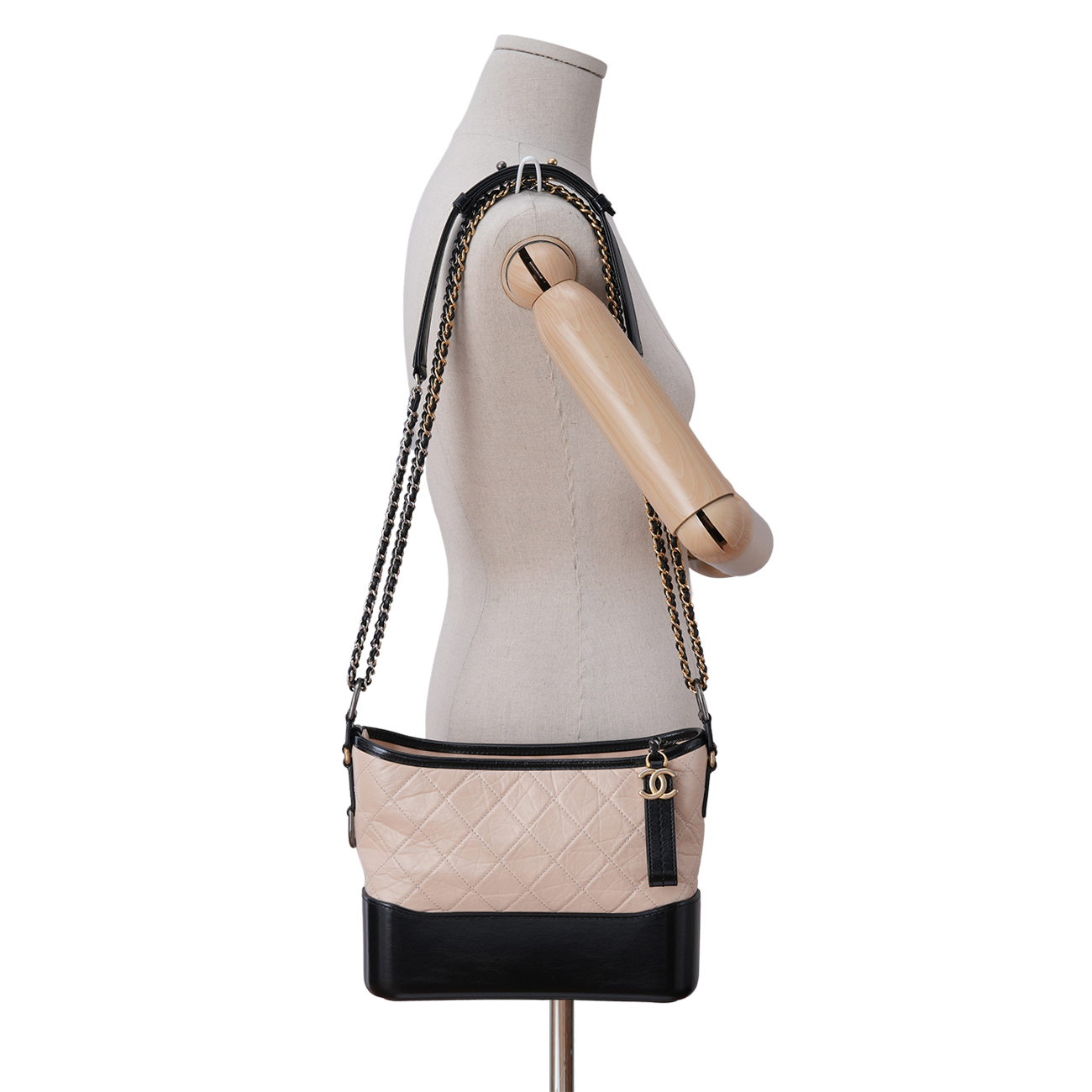 CHANEL(USED)샤넬 가브리엘 호보 뉴미듐