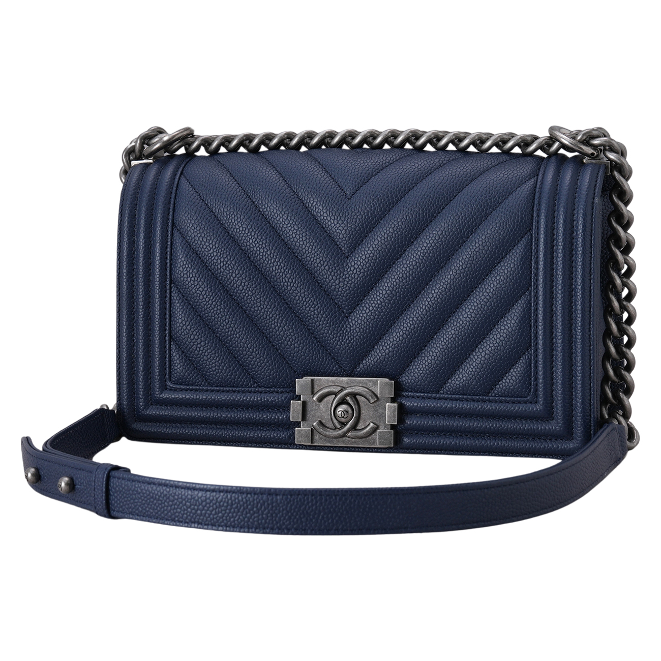 CHANEL(USED)샤넬 캐비어 쉐브론 보이샤넬 미듐 플랩백