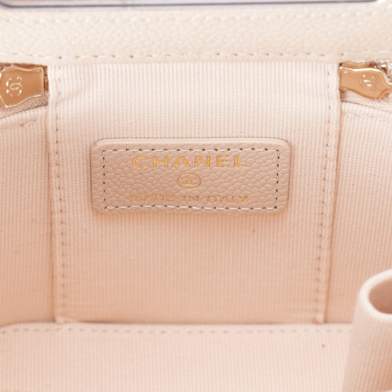 CHANEL(USED)샤넬 캐비어 베니티 스몰