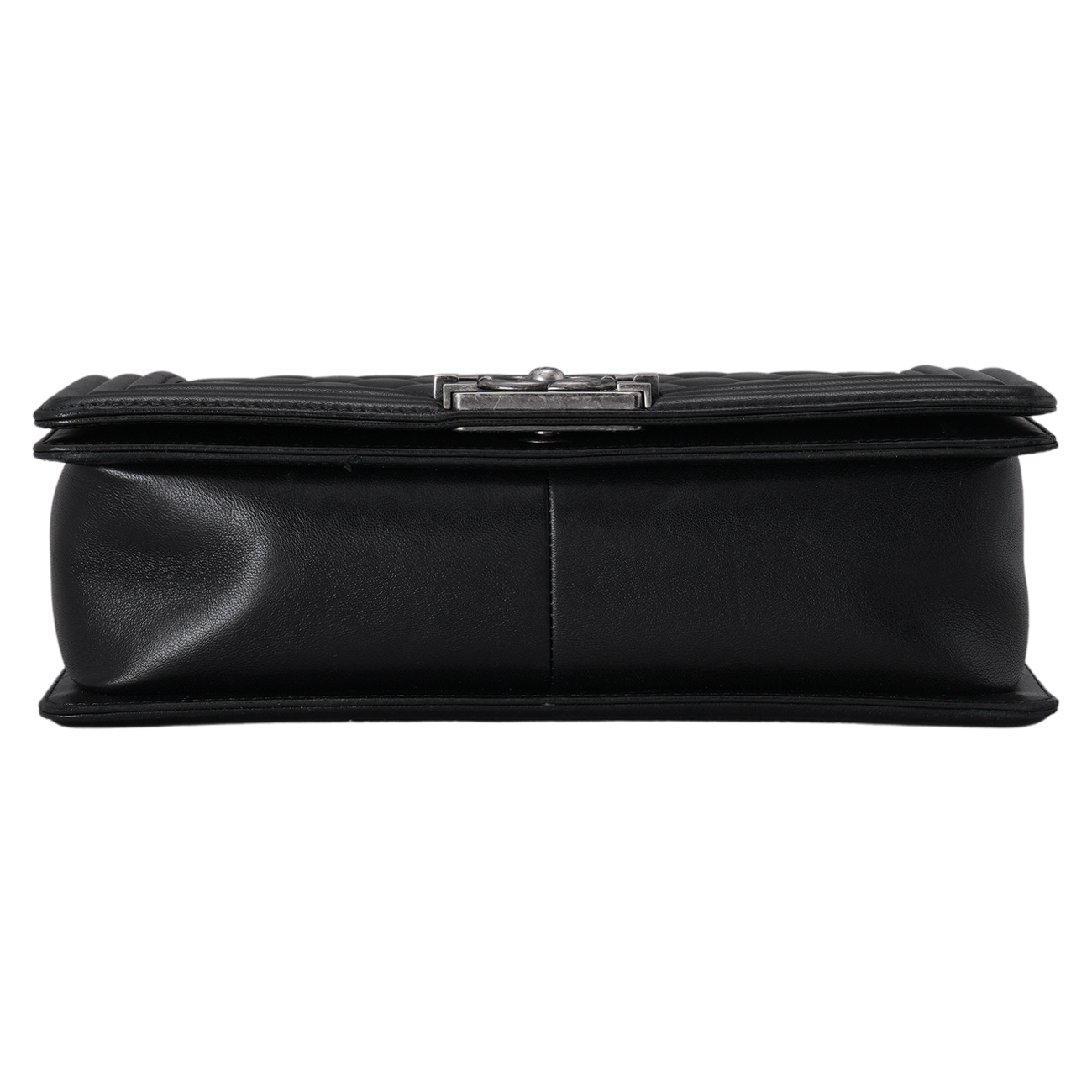 CHANEL(USED)샤넬 램스킨 보이샤넬 미듐 플랩백