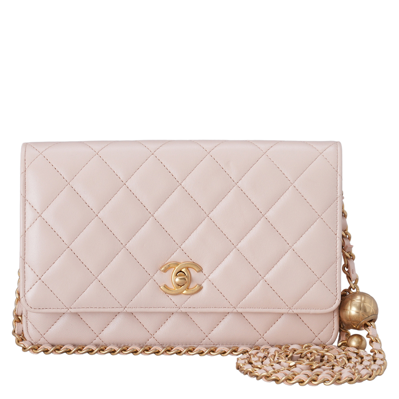 CHANEL(USED)샤넬 램스킨 골든볼 WOC 미니 크로스백