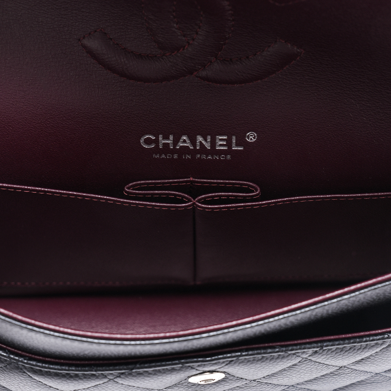 CHANEL(USED)샤넬 캐비어 클래식 미듐 플랩백