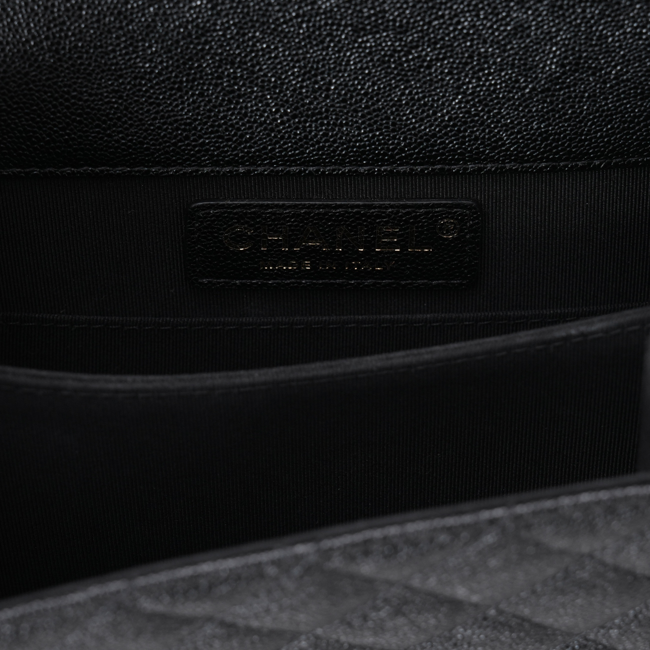 CHANEL(USED)샤넬 캐비어 보이샤넬 사첼백