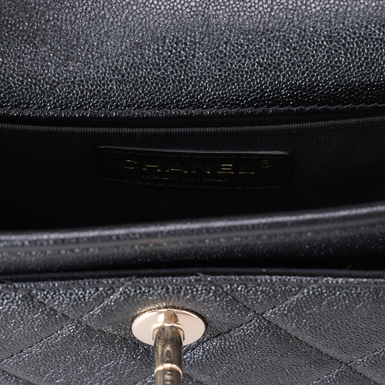 CHANEL(USED)샤넬 시즌 캐비어 메신저백
