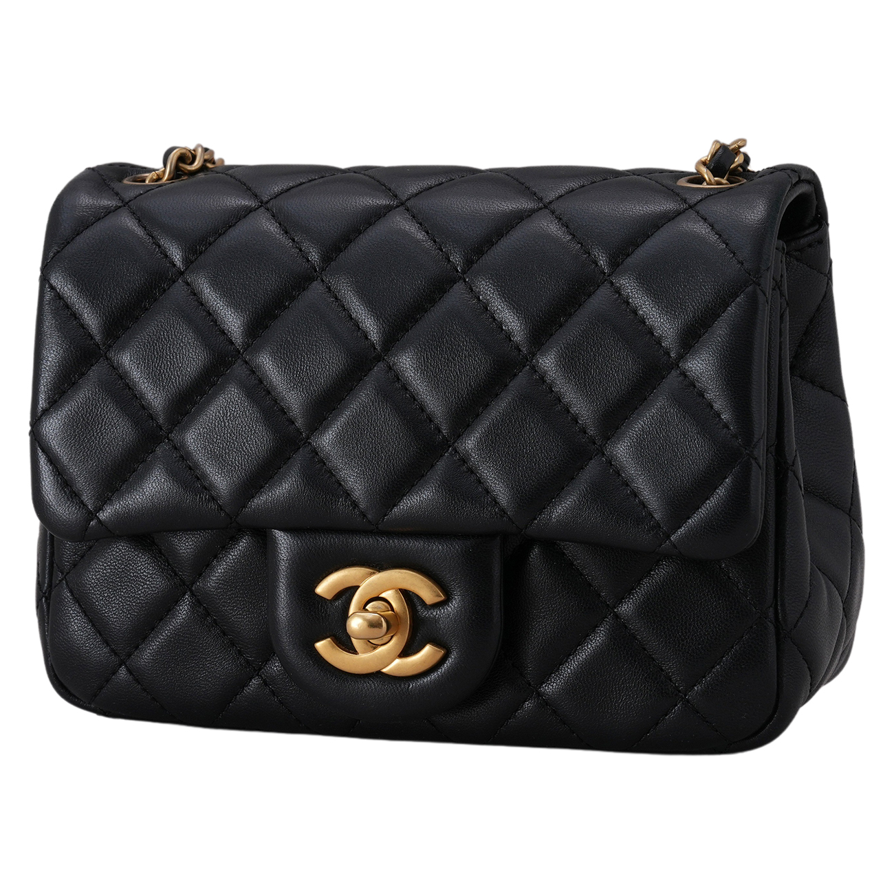 CHANEL(USED)샤넬 램스킨 클래식 골든볼 쁘띠삭