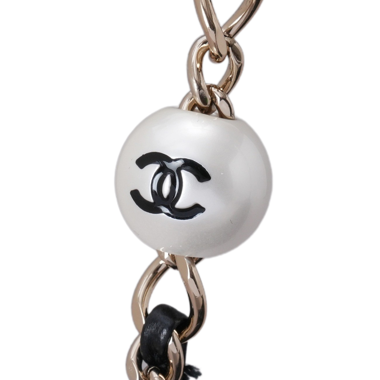 CHANEL(USED)샤넬 AS1533 시즌 진주 체인 숄더백