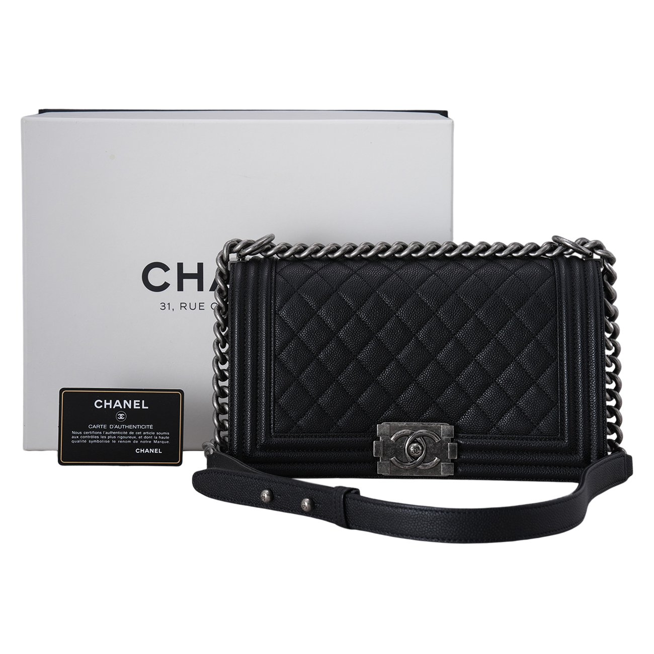 CHANEL(USED)샤넬 캐비어 보이샤넬 미듐 플랩백