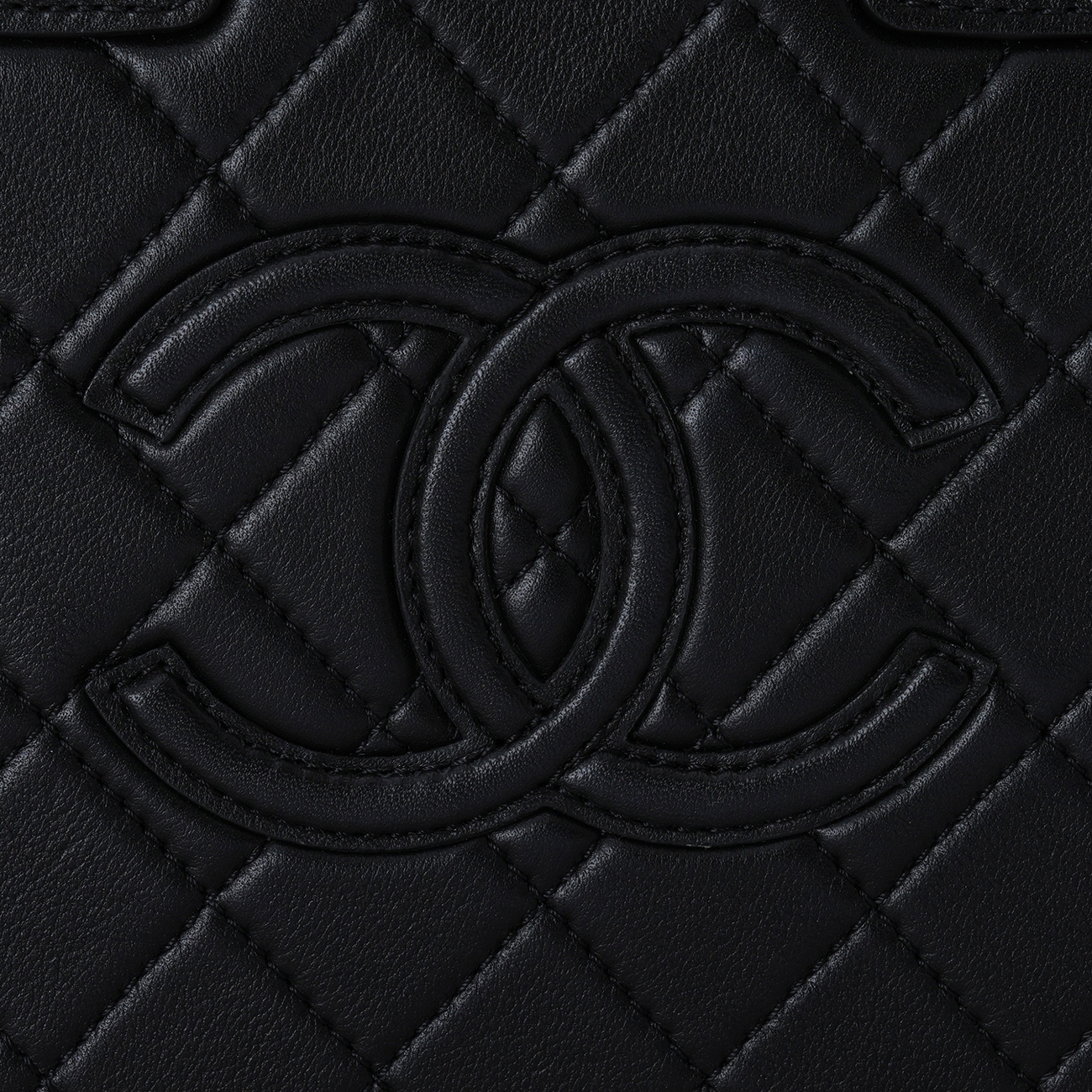 CHANEL(USED)샤넬 AS3345 시즌 베니티 코스메틱 케이스 탑핸들