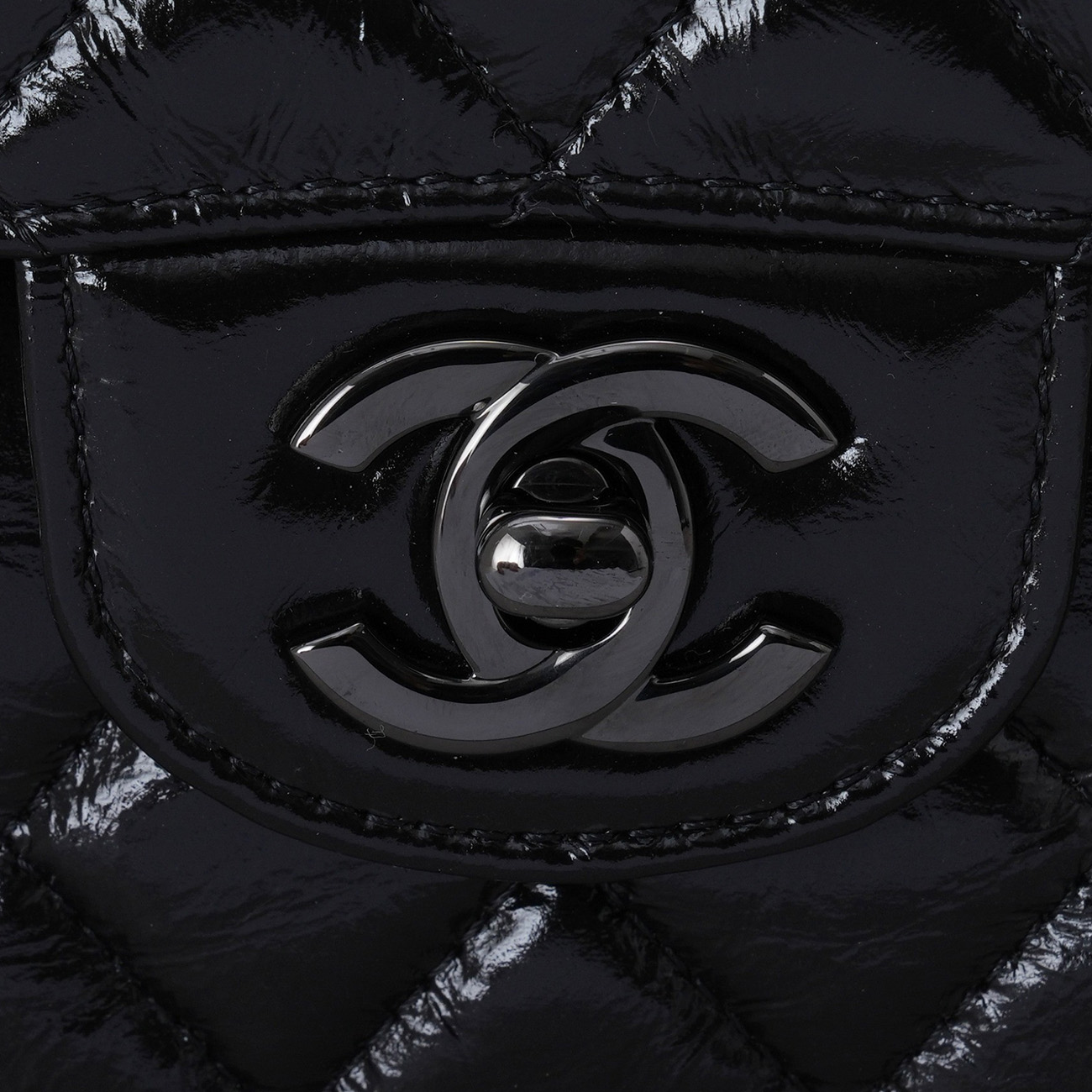CHANEL(USED)샤넬 페이던트 클래식 미듐 플랩백