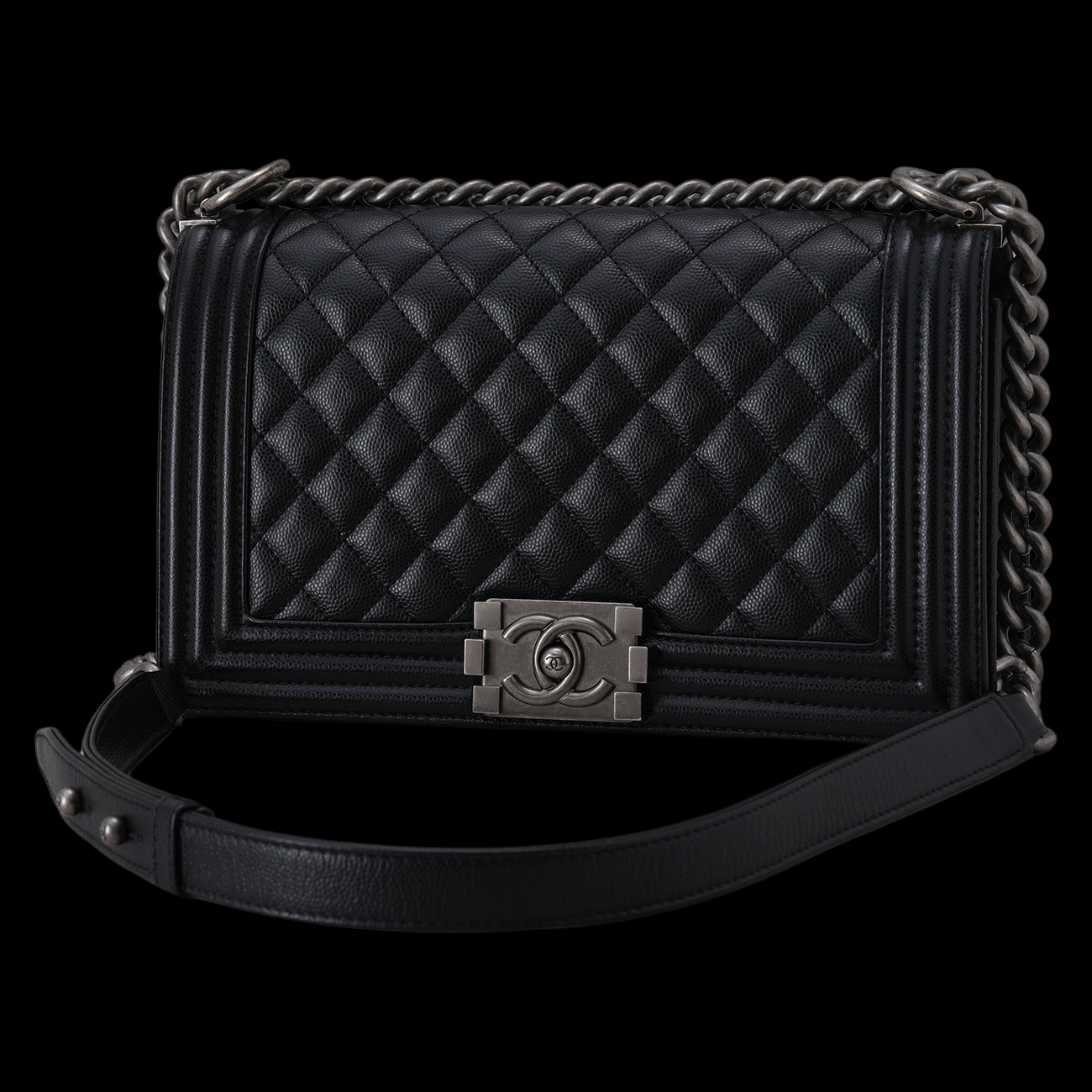 CHANEL(USED)샤넬 캐비어 보이샤넬 미듐 플랩백