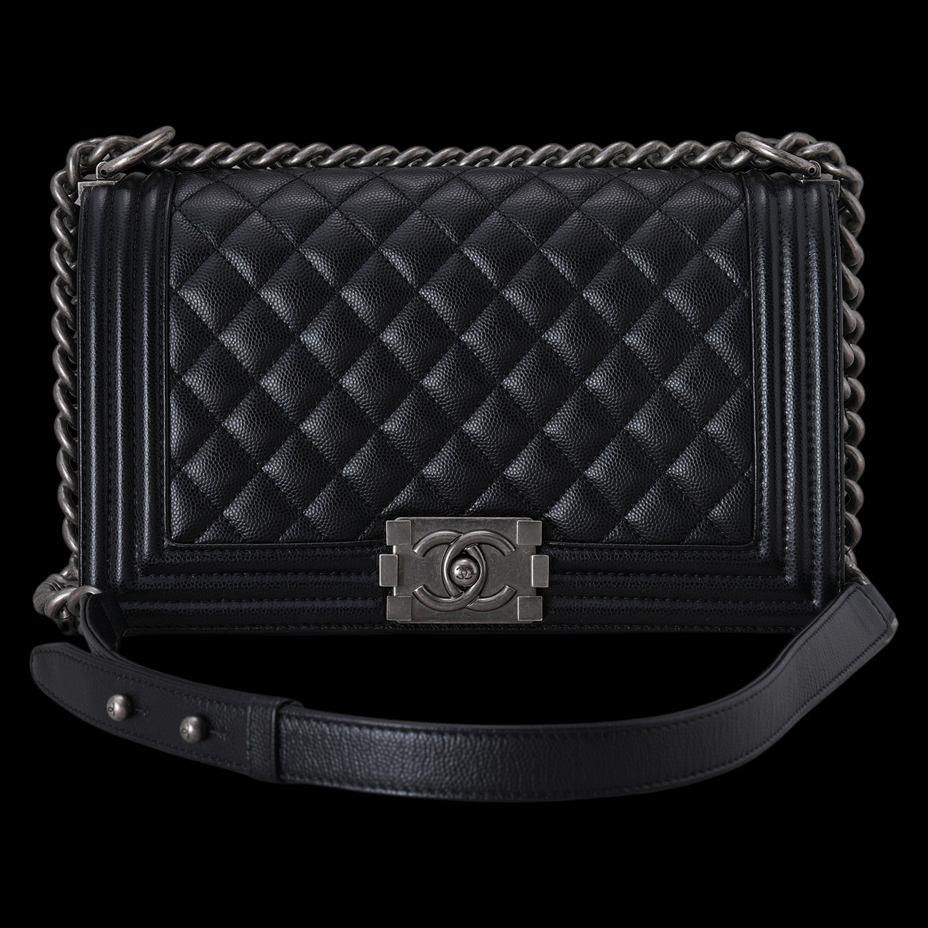 CHANEL(USED)샤넬 캐비어 보이샤넬 미듐 플랩백
