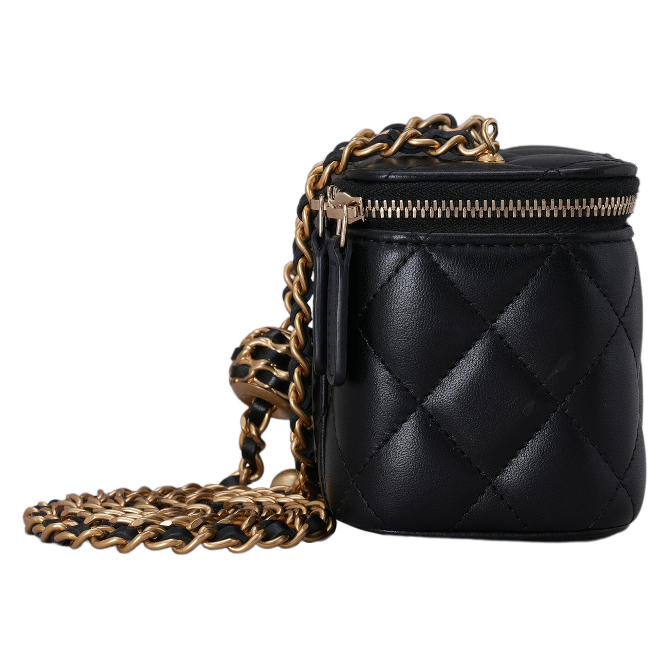 CHANEL(USED)샤넬 AP1447 램스킨 시즌 정사각 베니티 골든볼 체인 크로스백