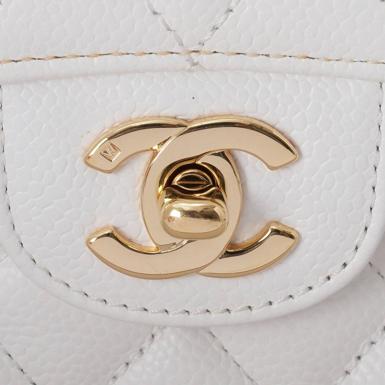 CHANEL(USED)샤넬 캐비어 클래식 미듐 플랩백