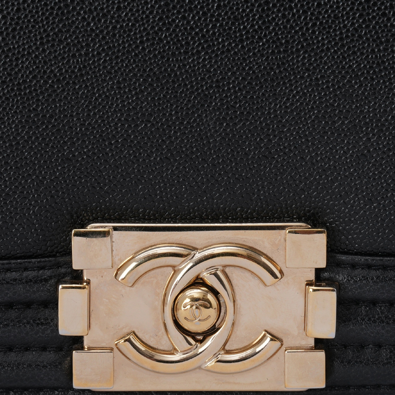 CHANEL(USED)샤넬 AS3018 시즌 보이샤넬 미니 체인백