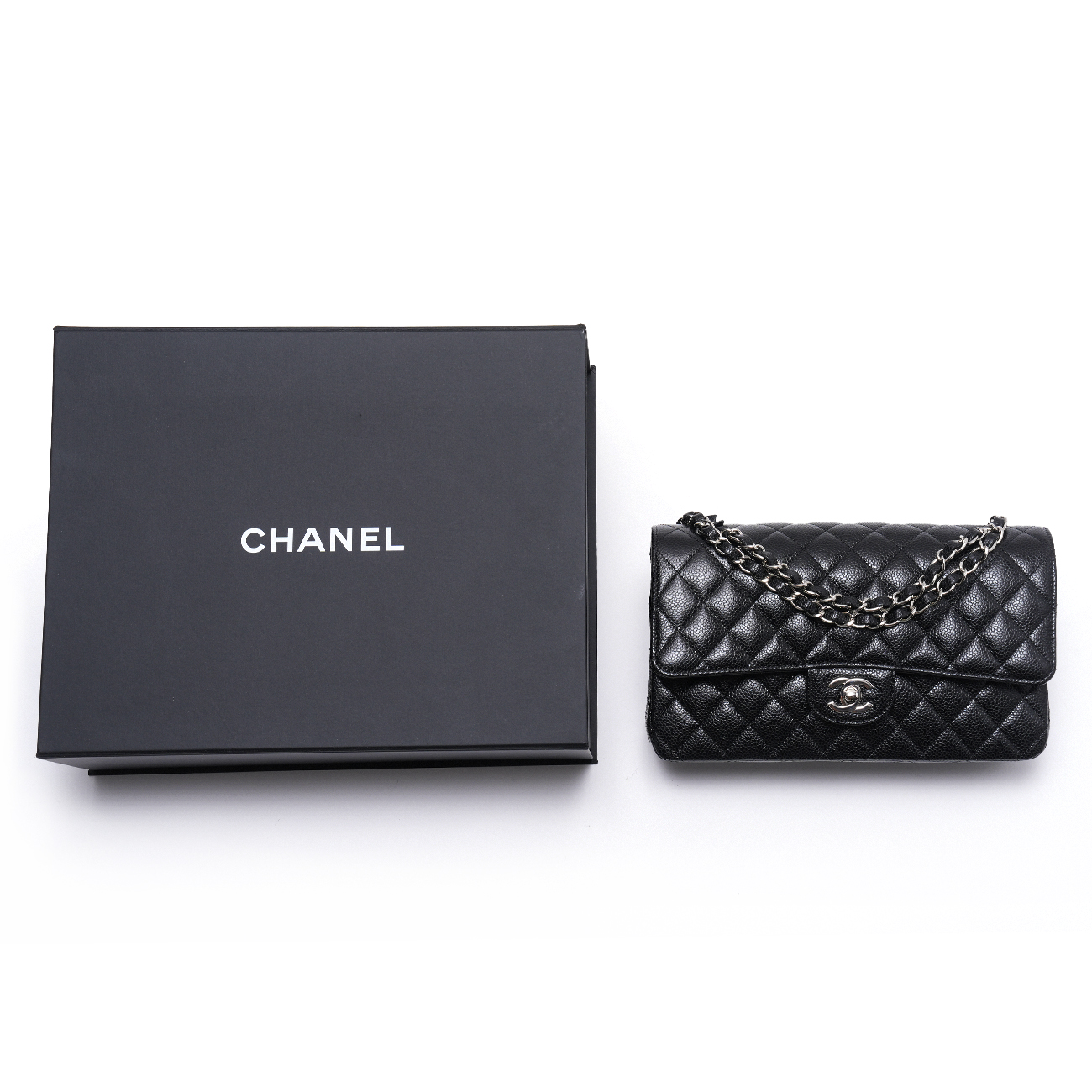 CHANEL(USED)샤넬 캐비어 클래식 미듐 플랩백