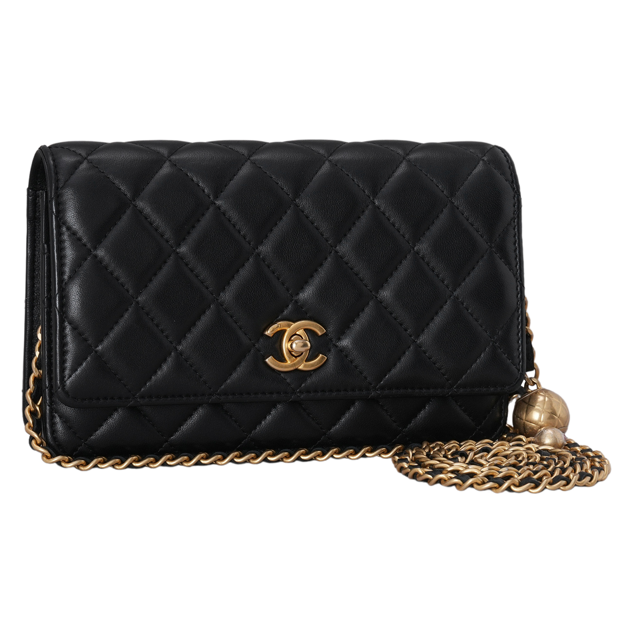CHANEL(USED)샤넬 램스킨 골든볼 WOC