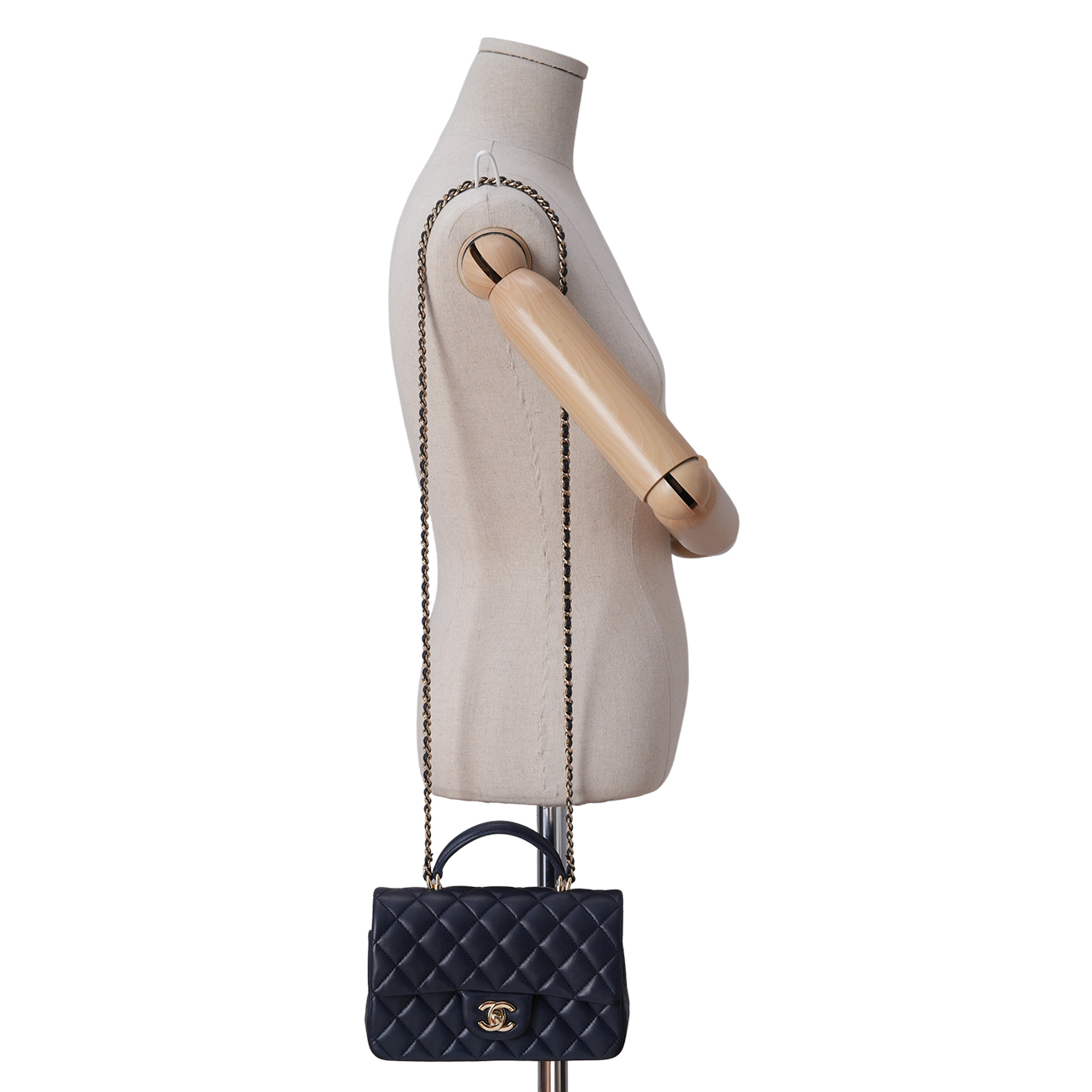 CHANEL(USED)샤넬 램스킨 클래식 뉴미니 탑핸들