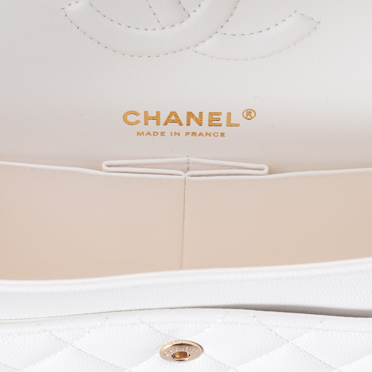 CHANEL(USED)샤넬 캐비어 클래식 미듐 플랩백