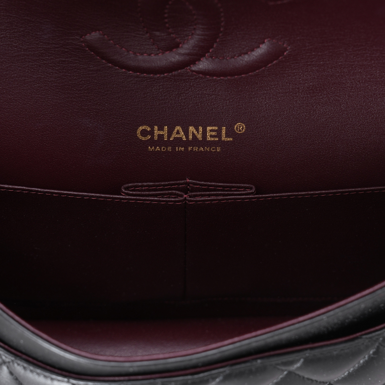 CHANEL(USED)샤넬 램스킨 클래식 미듐 플랩백