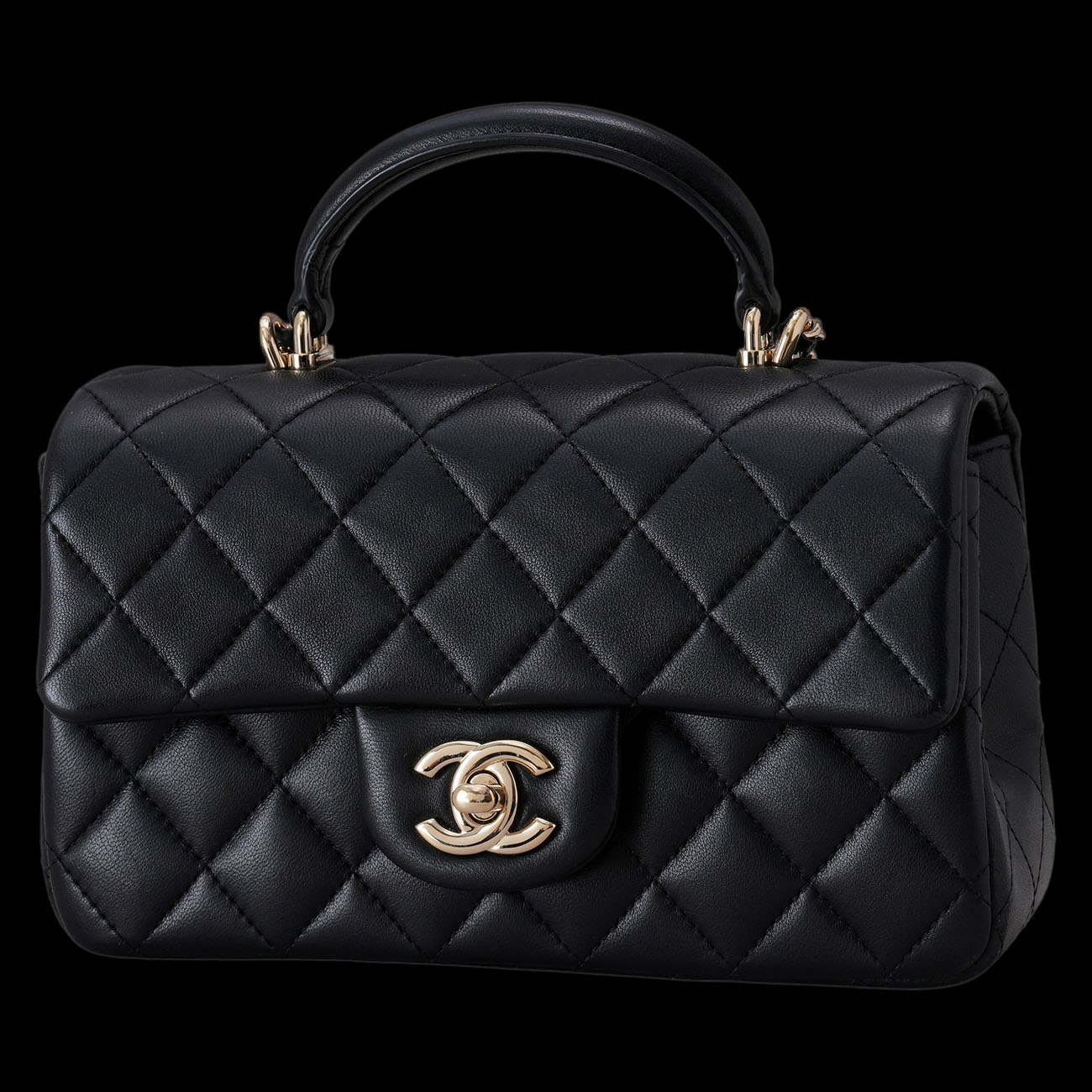 CHANEL(USED)샤넬 AS2431 램스킨 뉴미니 탑핸들