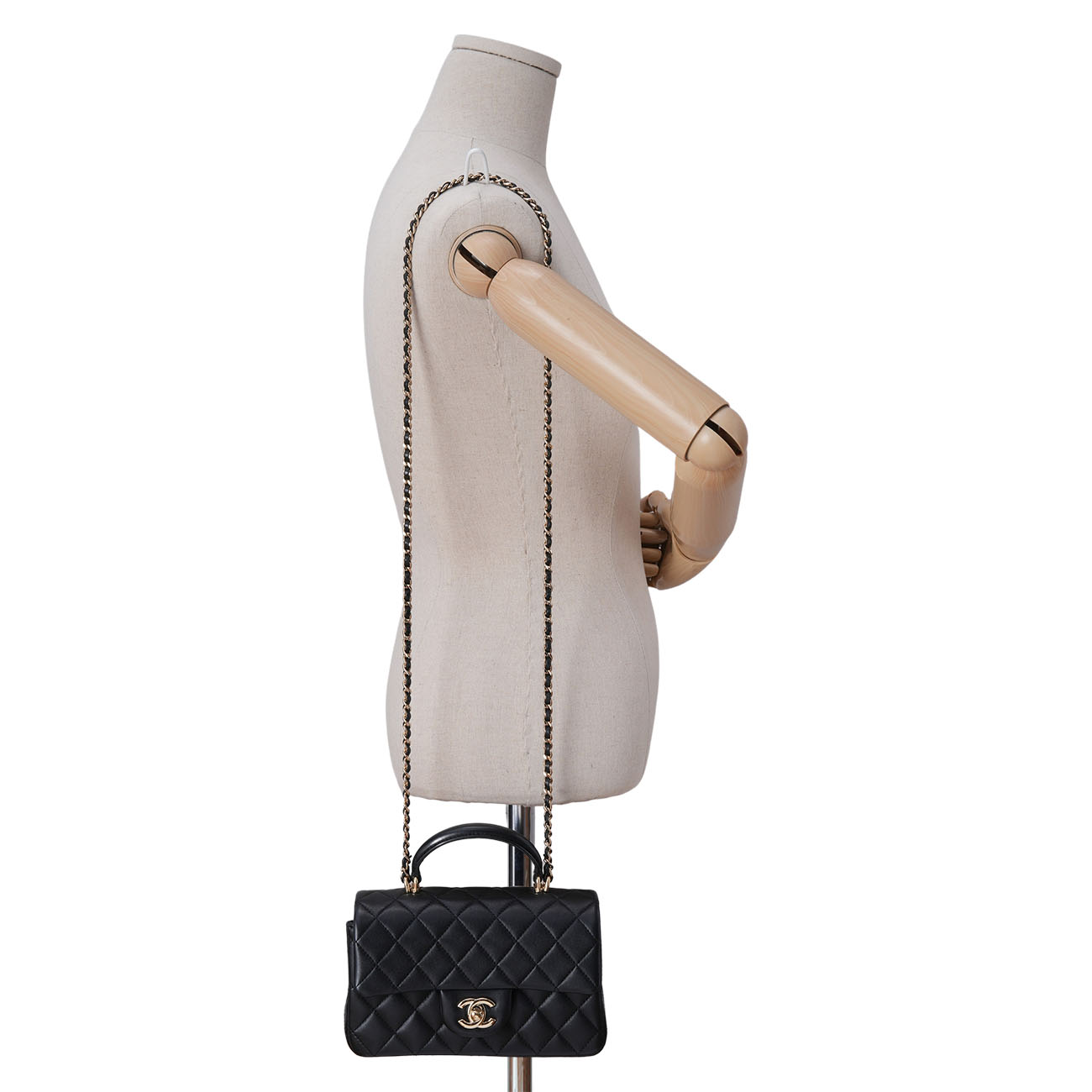 CHANEL(USED)샤넬 AS2431 램스킨 뉴미니 탑핸들