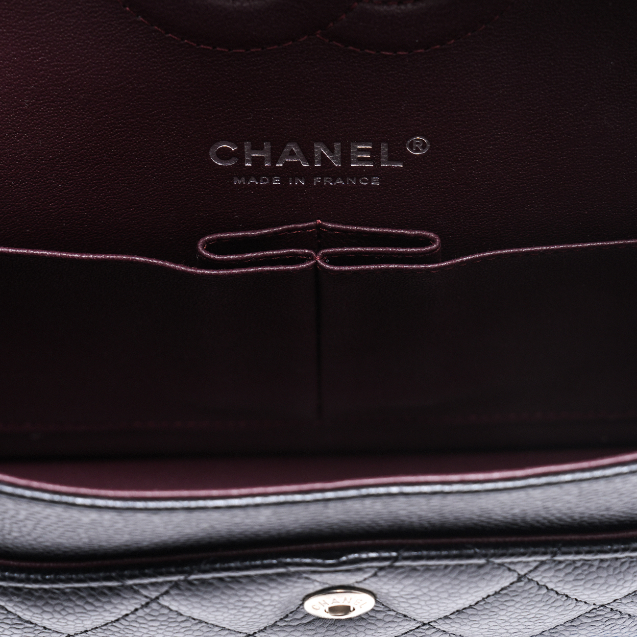 CHANEL(USED)샤넬 캐비어 클래식 미듐 플랩백