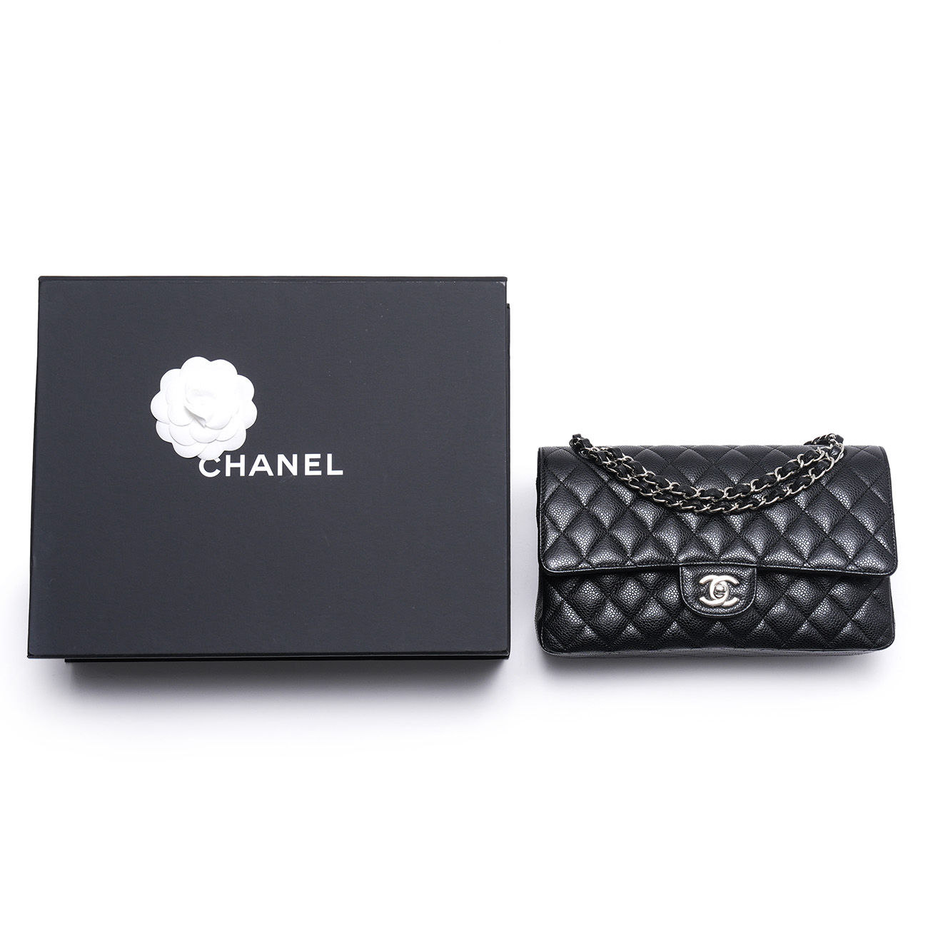 CHANEL(USED)샤넬 캐비어 클래식 미듐 플랩백