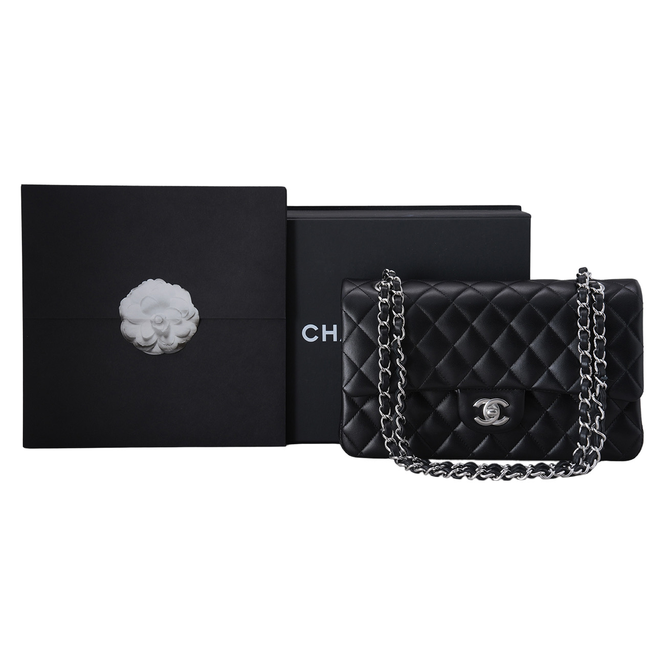 CHANEL(USED)샤넬 램스킨 클래식 미듐 플랩백