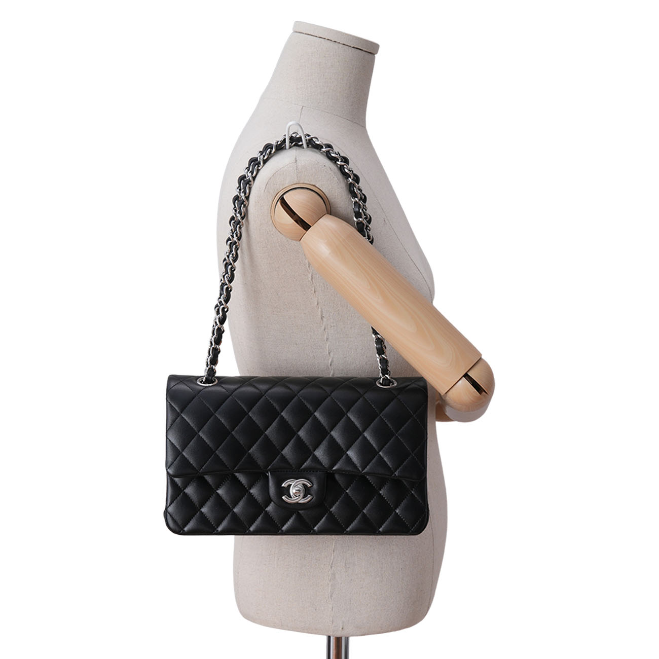 CHANEL(USED)샤넬 램스킨 클래식 미듐 플랩백