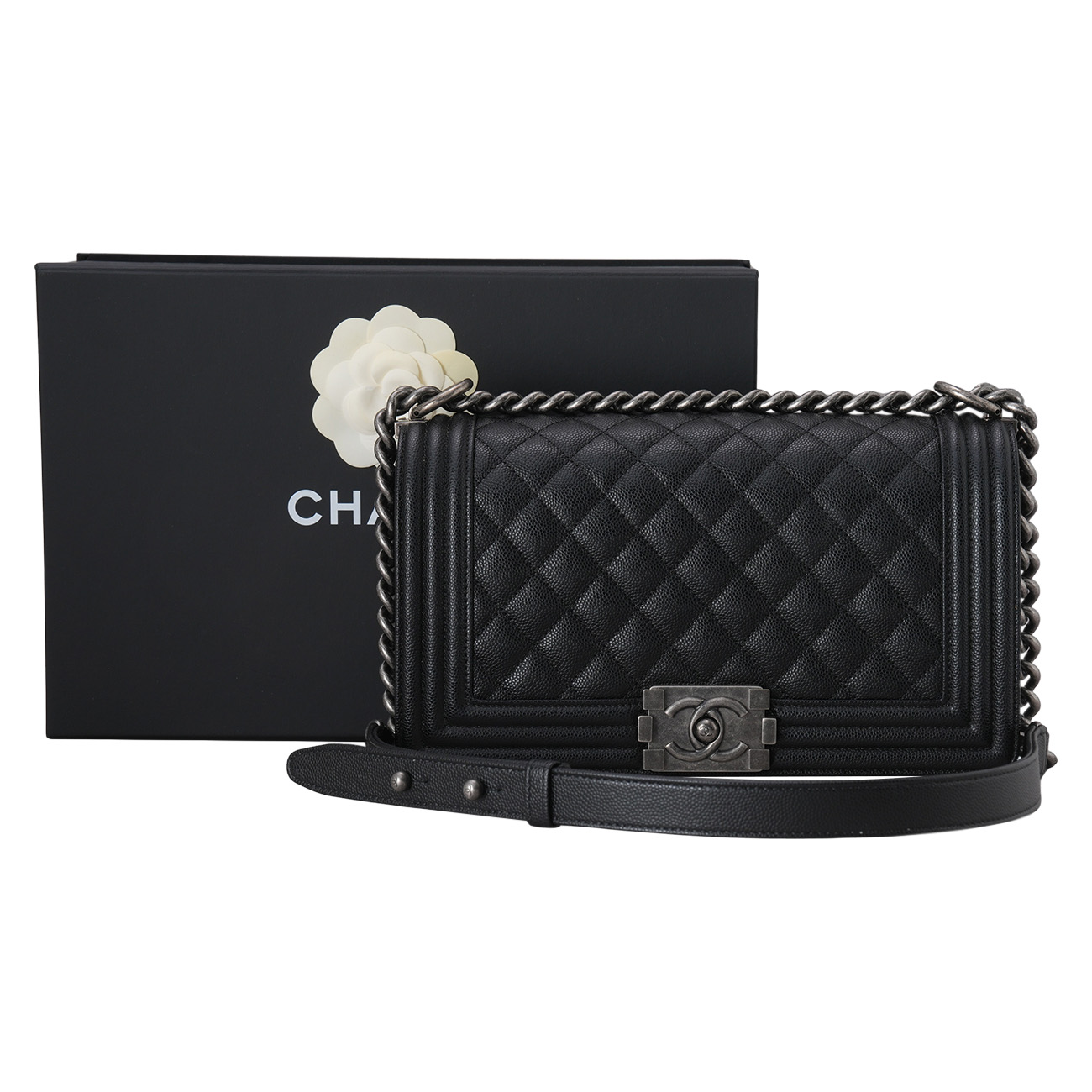 CHANEL(USED)샤넬 캐비어 보이샤넬 미듐 플랩백
