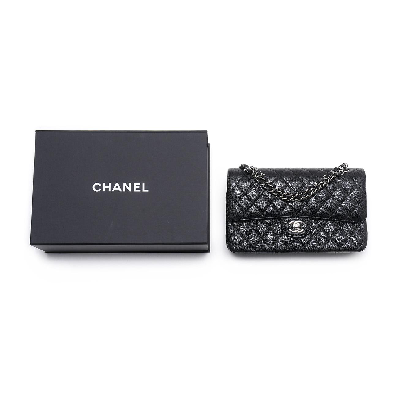 CHANEL(USED)샤넬 캐비어 클래식 미듐 플랩백