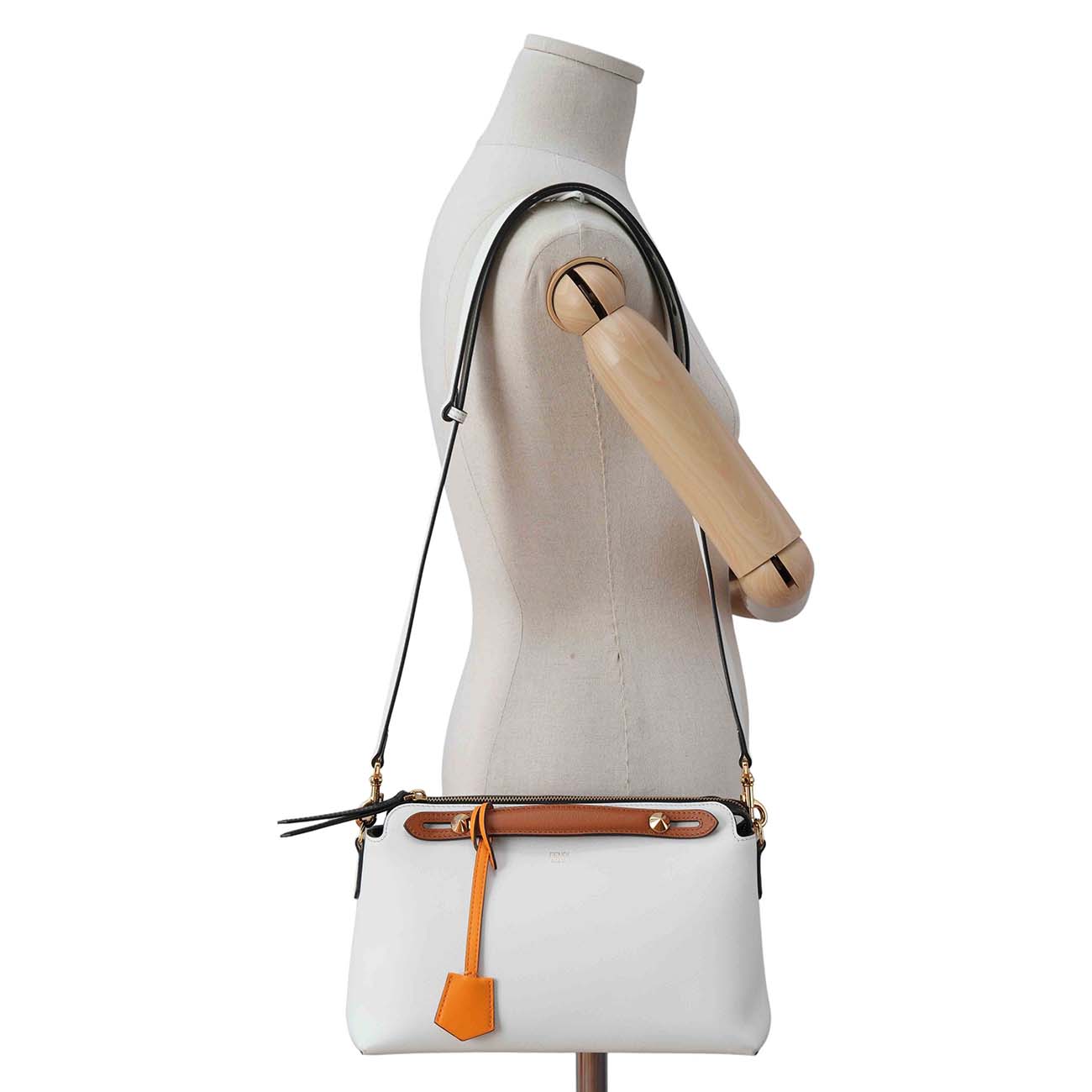 FENDI(USED)펜디 8BL146 바이더웨이 미듐