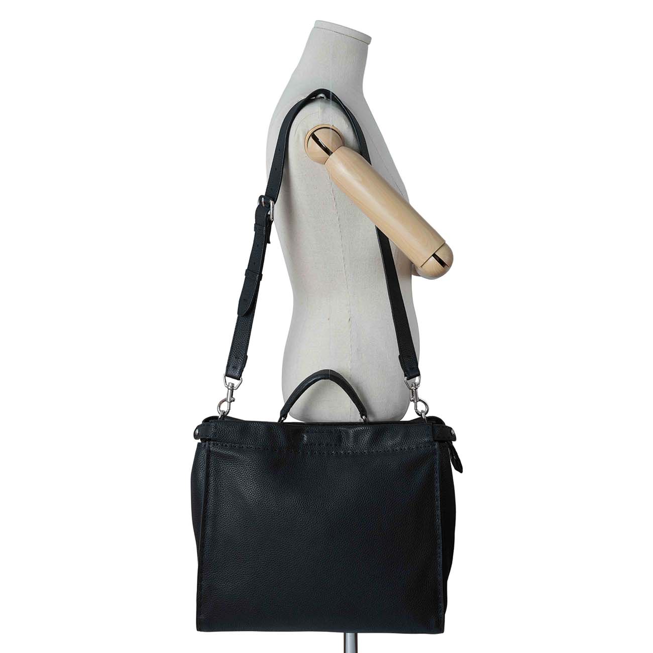 FENDI(USED)펜디 7VA354 몬스터 피카부