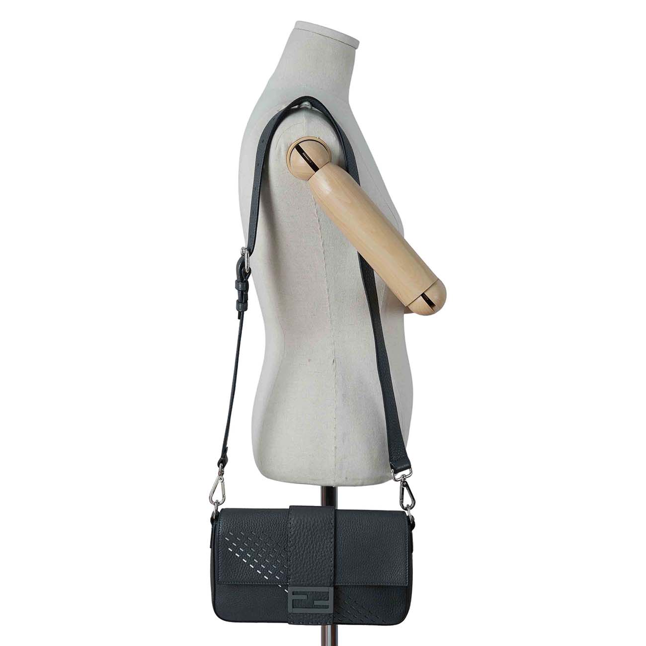 FENDI(USED)펜디 7VA472 바게트 숄더백