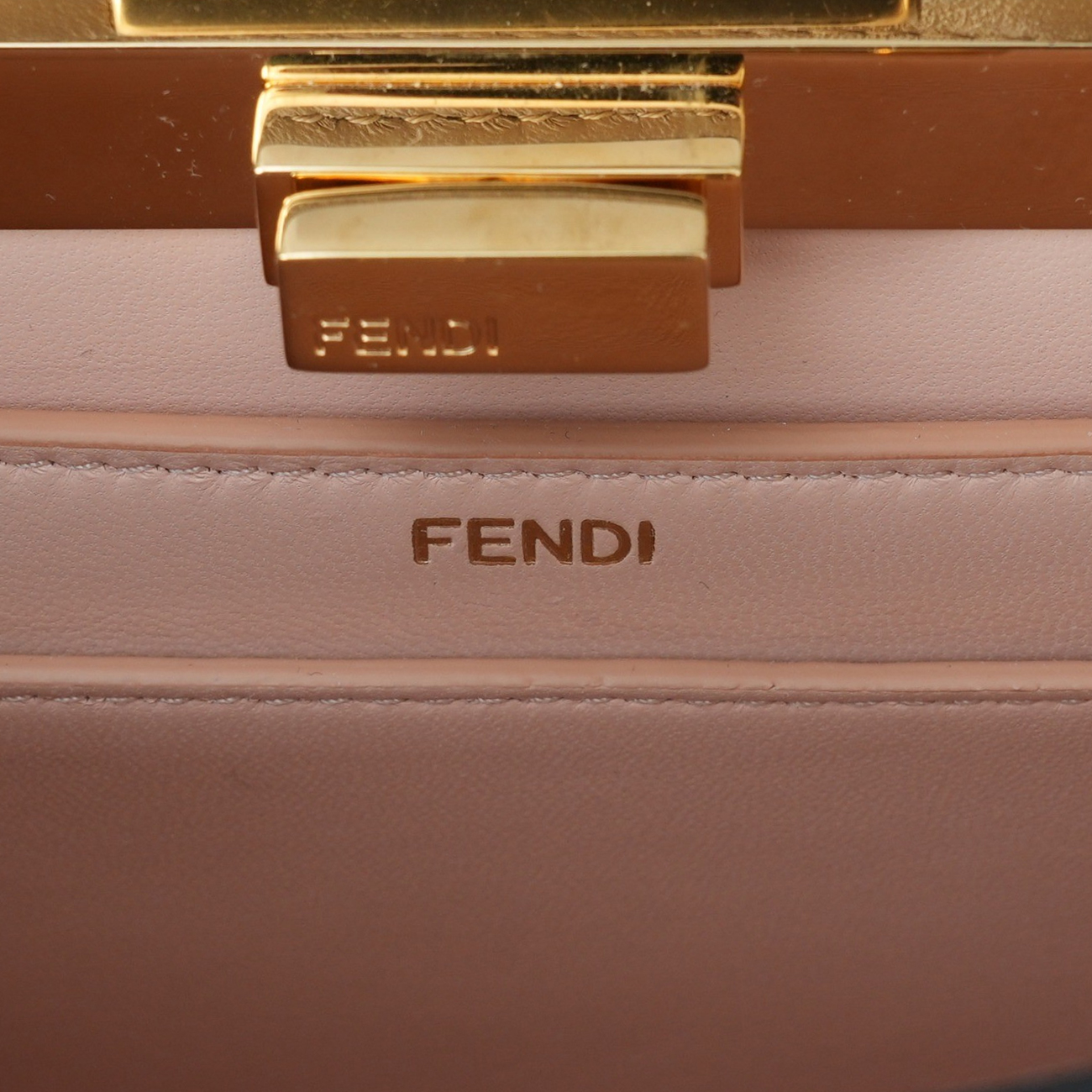 FENDI(USED)펜디 8BN327 피카부 I SEE U 스몰