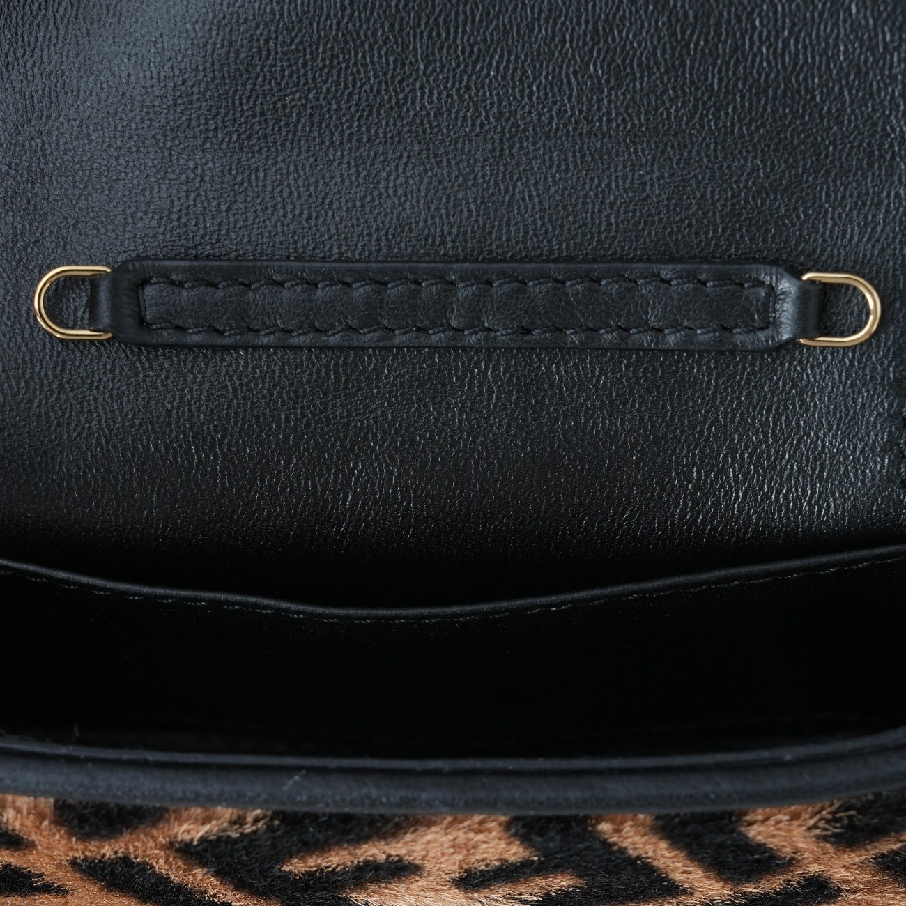 FENDI(USED)펜디 7AR844 나노 바게트 패브릭 참