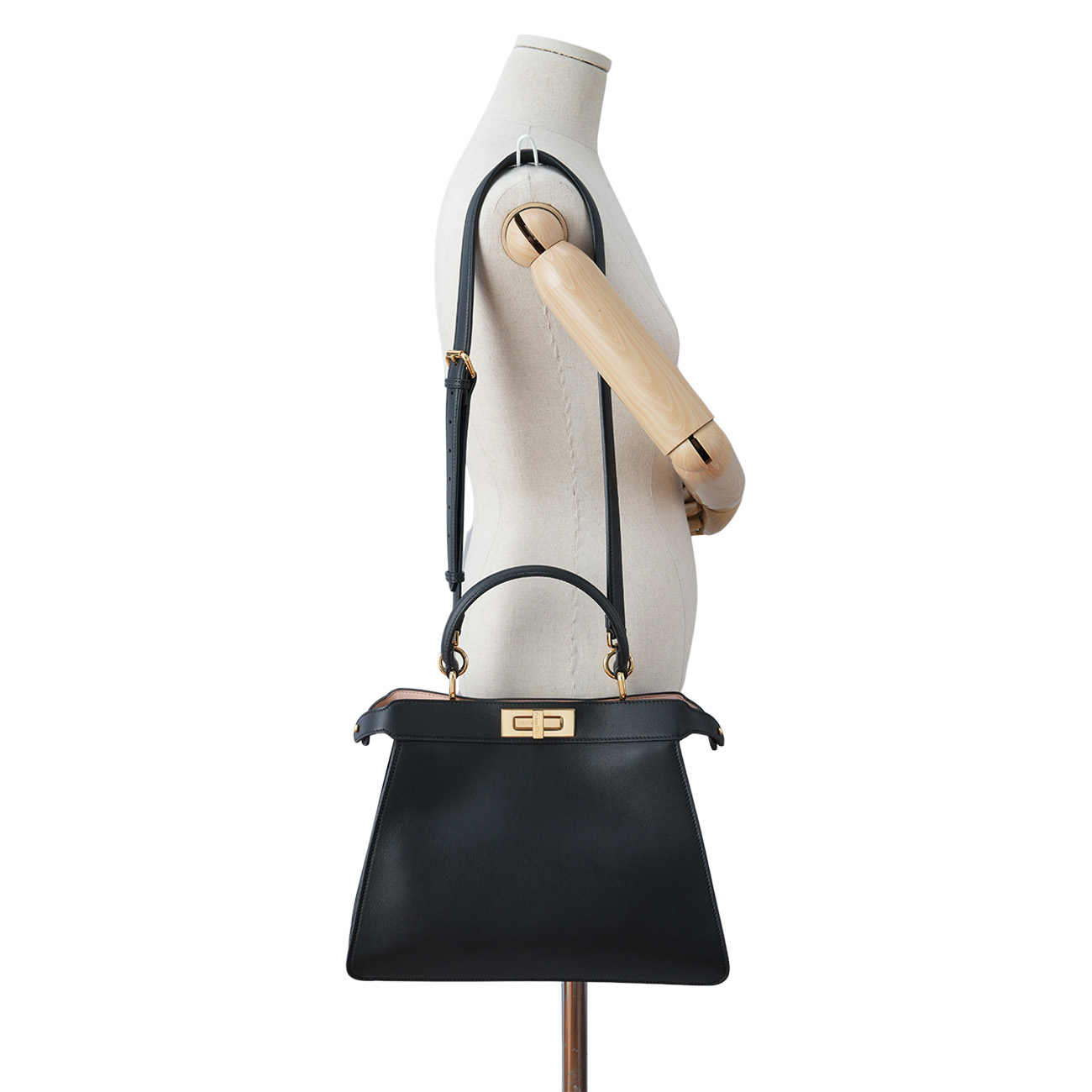 FENDI(USED)펜디 피카부 미듐