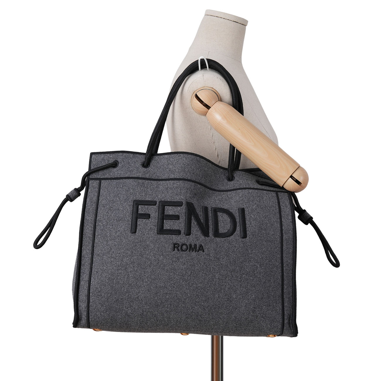 FENDI(USED)펜디 8BH379 펜디 로고 라지 쇼퍼백