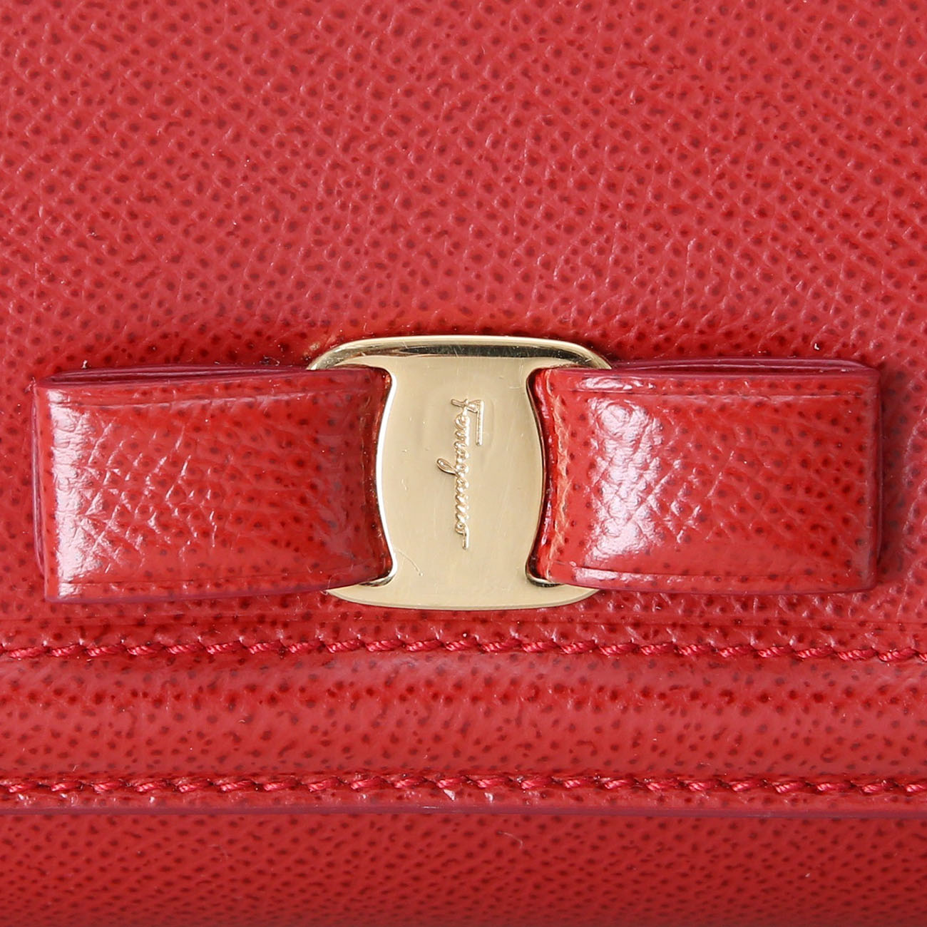FERRAGAMO(USED)페레가모 바라리본 미니 체인 숄더백