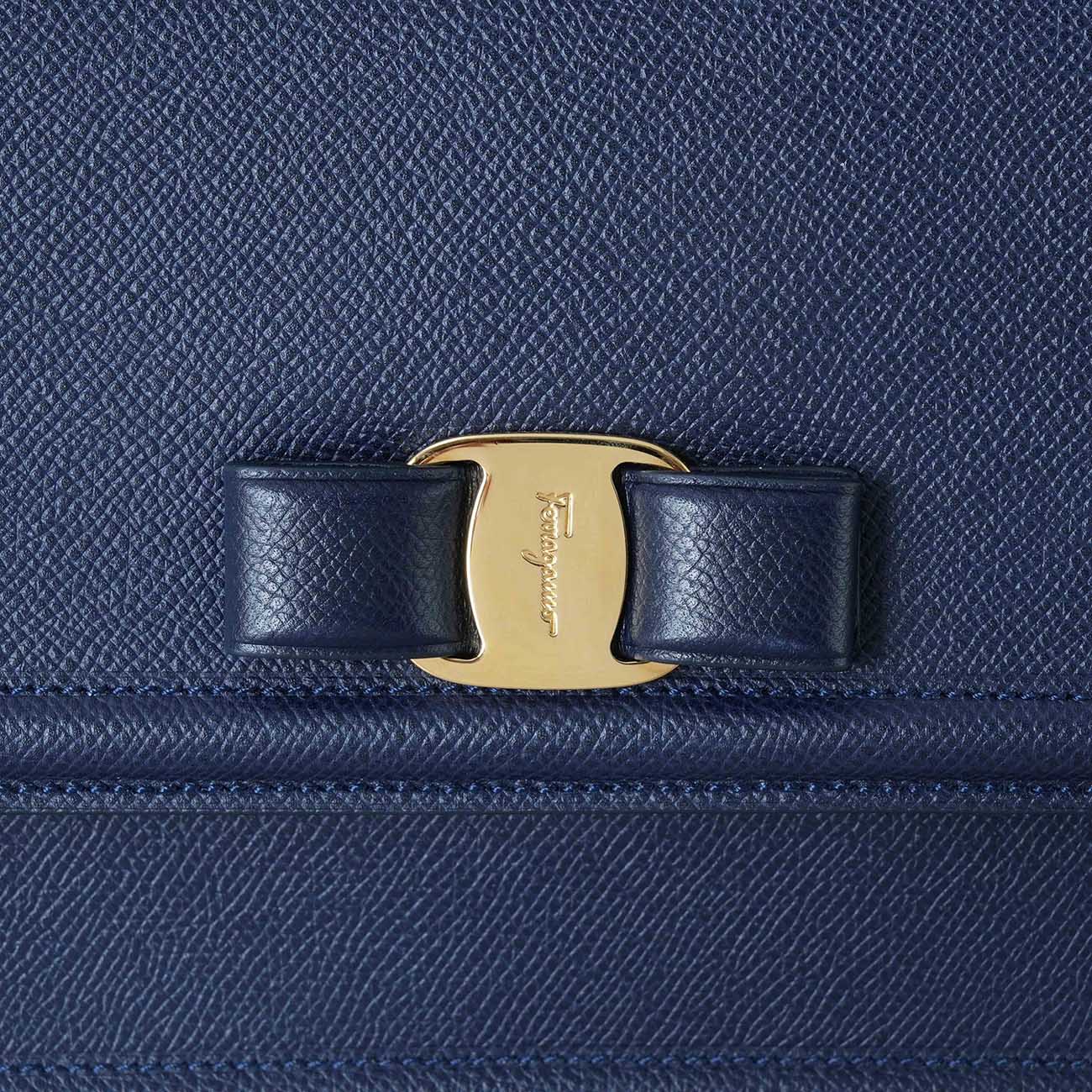 FERRAGAMO(USED)페레가모 21G462 레이디스 숄더백