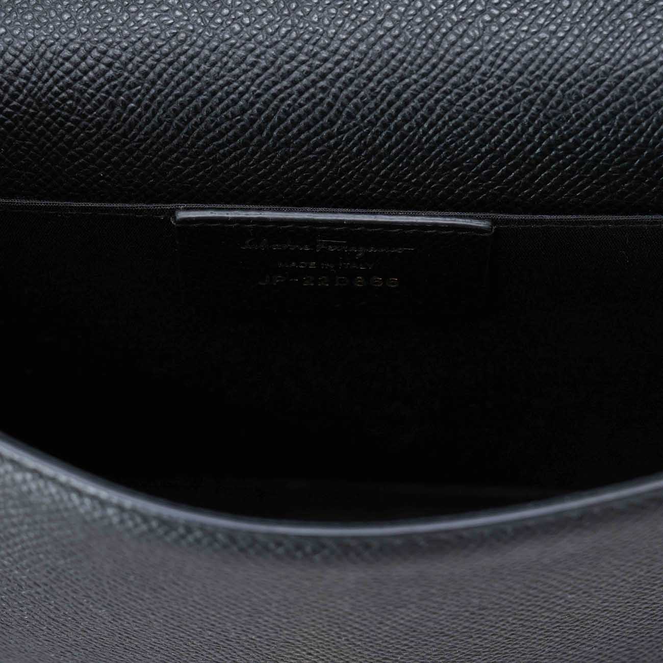 FERRAGAMO(USED)페레가모 간치니 미니백 탑핸들