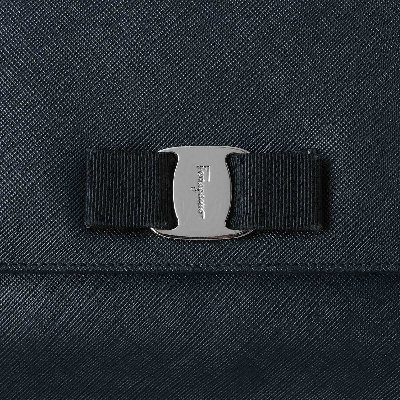 FERRAGAMO(USED)페레가모 바라리본 체인 플랩백