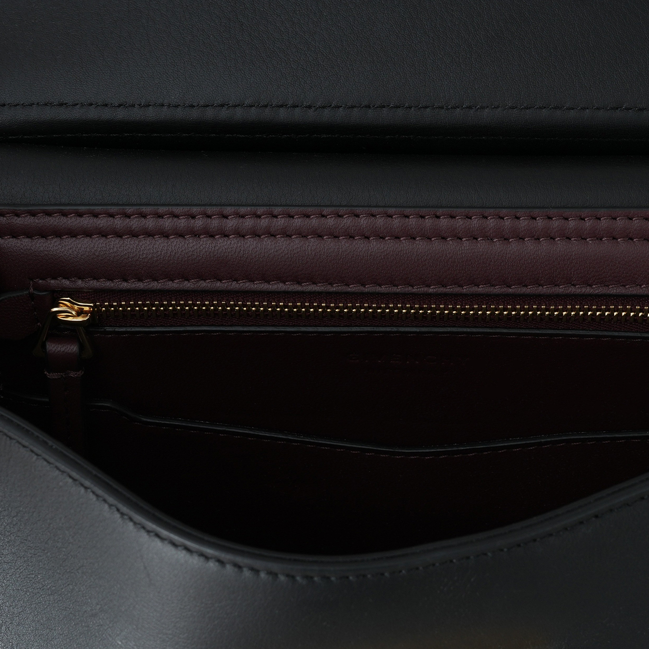 GIVENCHY(USED)지방시 미스틱 숄더백