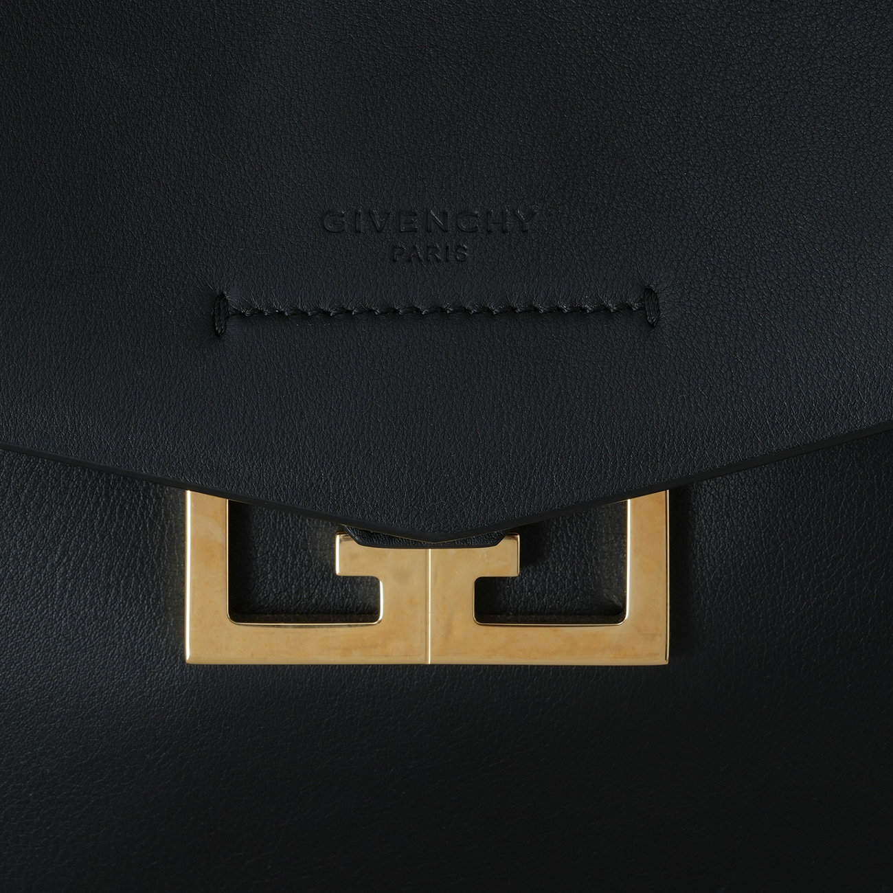 GIVENCHY(USED)지방시 미스틱 숄더백