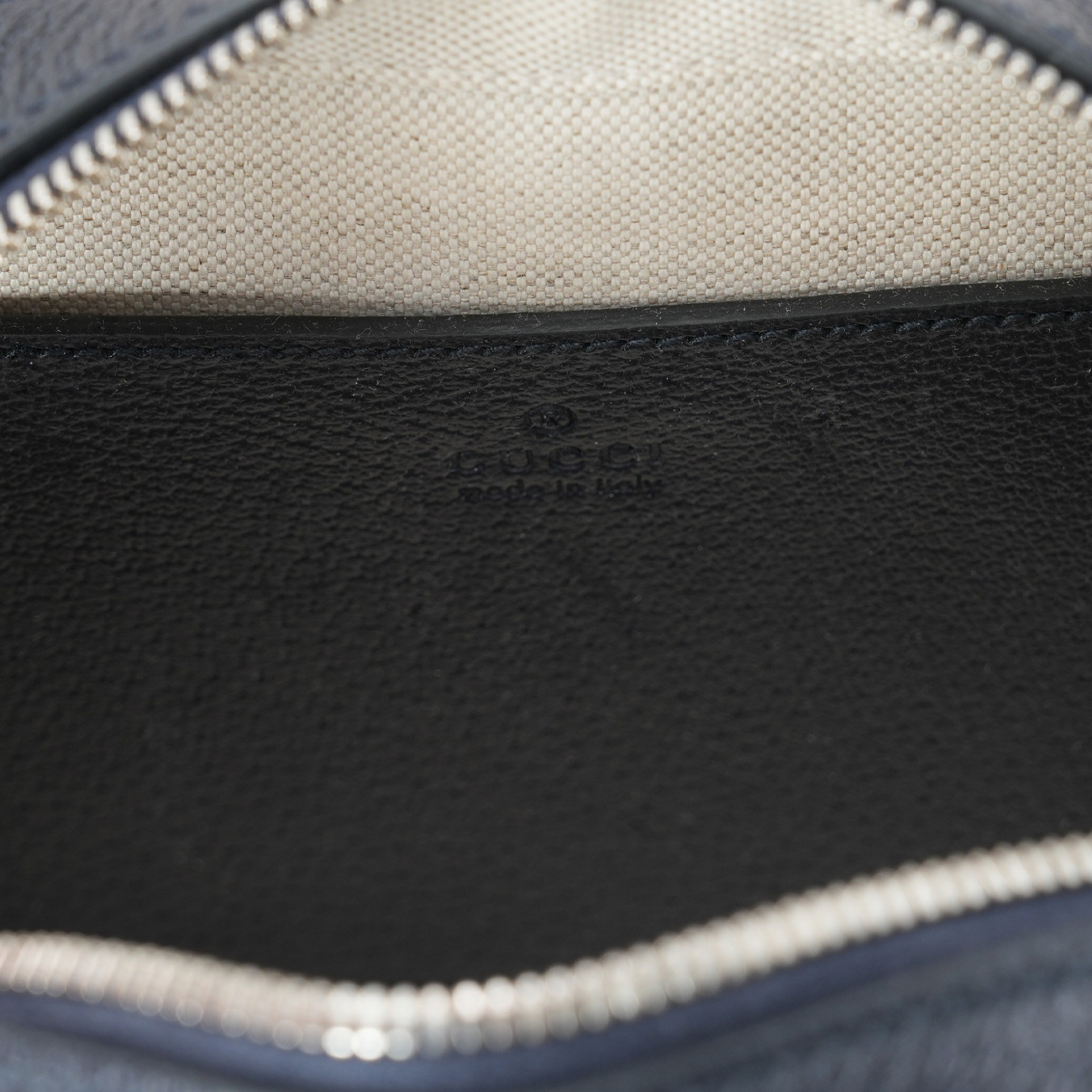 GUCCI(USED)구찌 681064 GG수프림 오피디아 카메라백