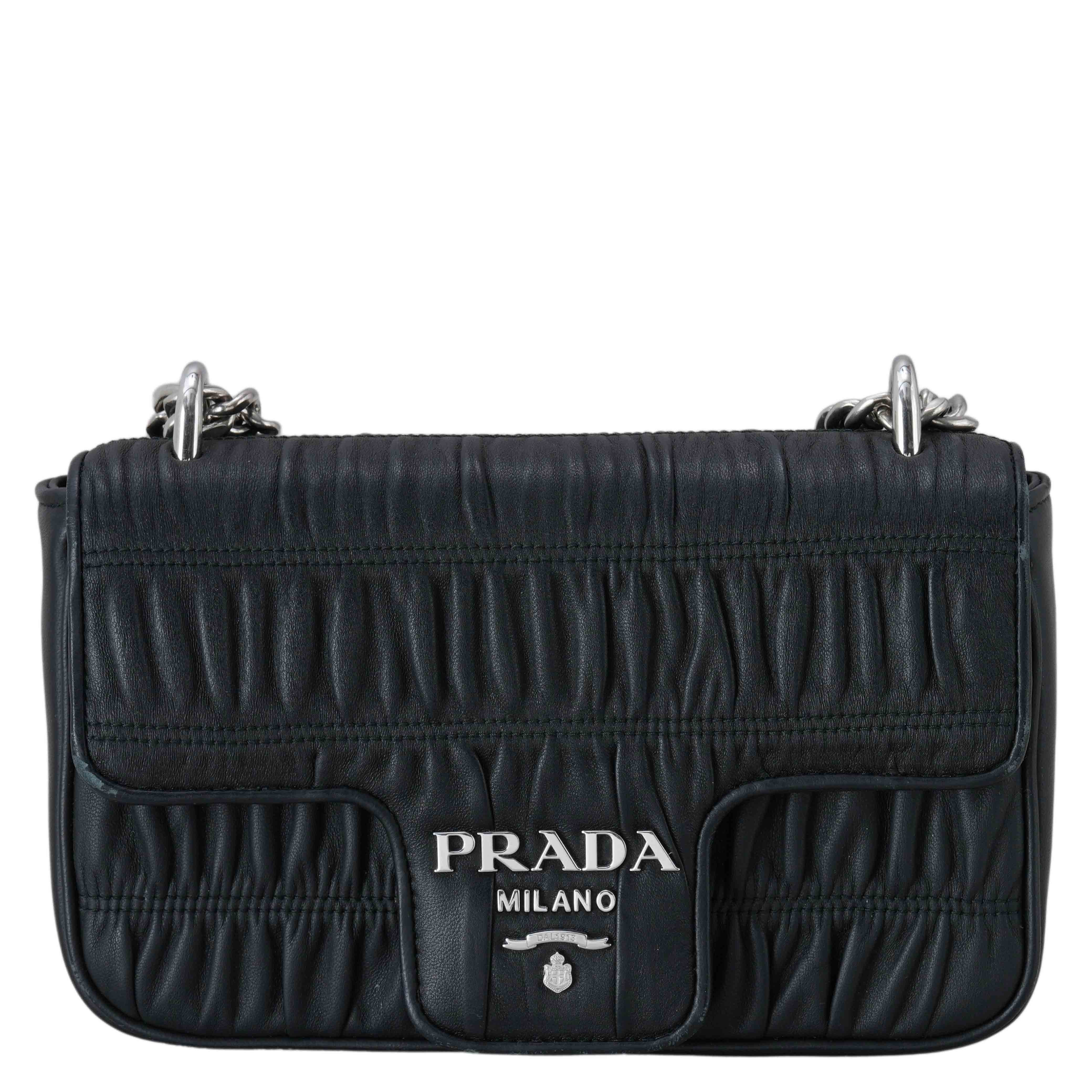 PRADA(USED)프라다 고프레 플랩 체인 숄더백
