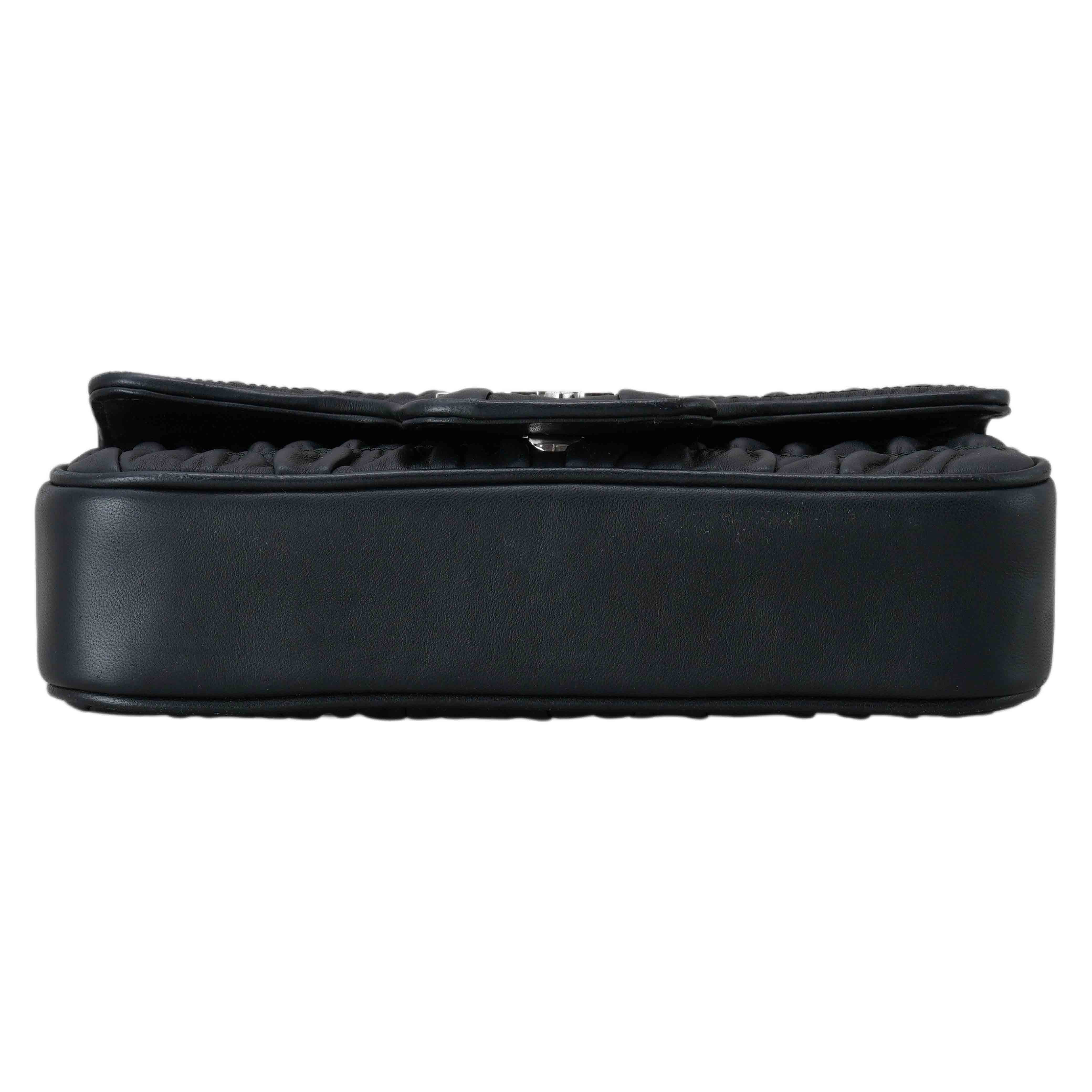 PRADA(USED)프라다 고프레 플랩 체인 숄더백