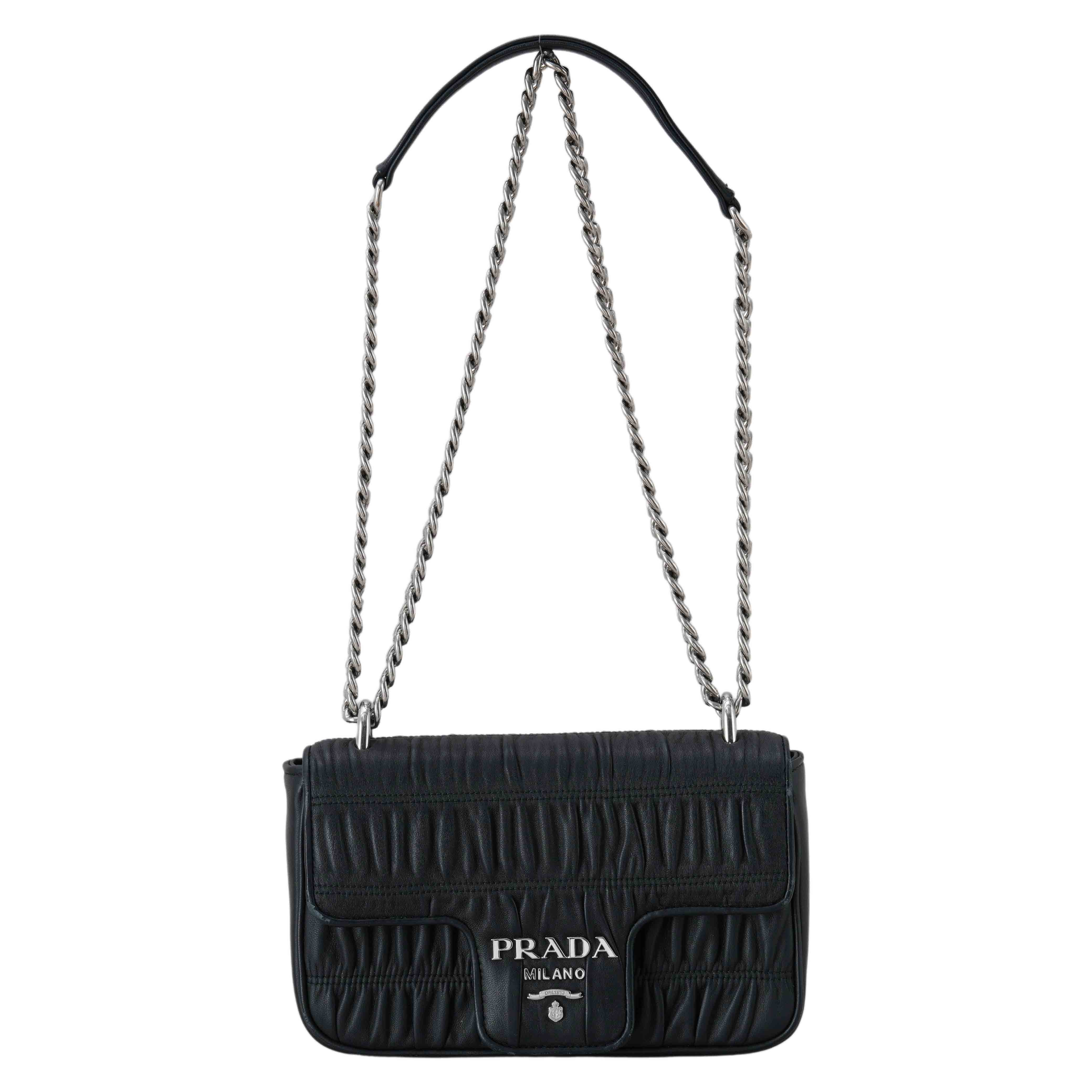 PRADA(USED)프라다 고프레 플랩 체인 숄더백