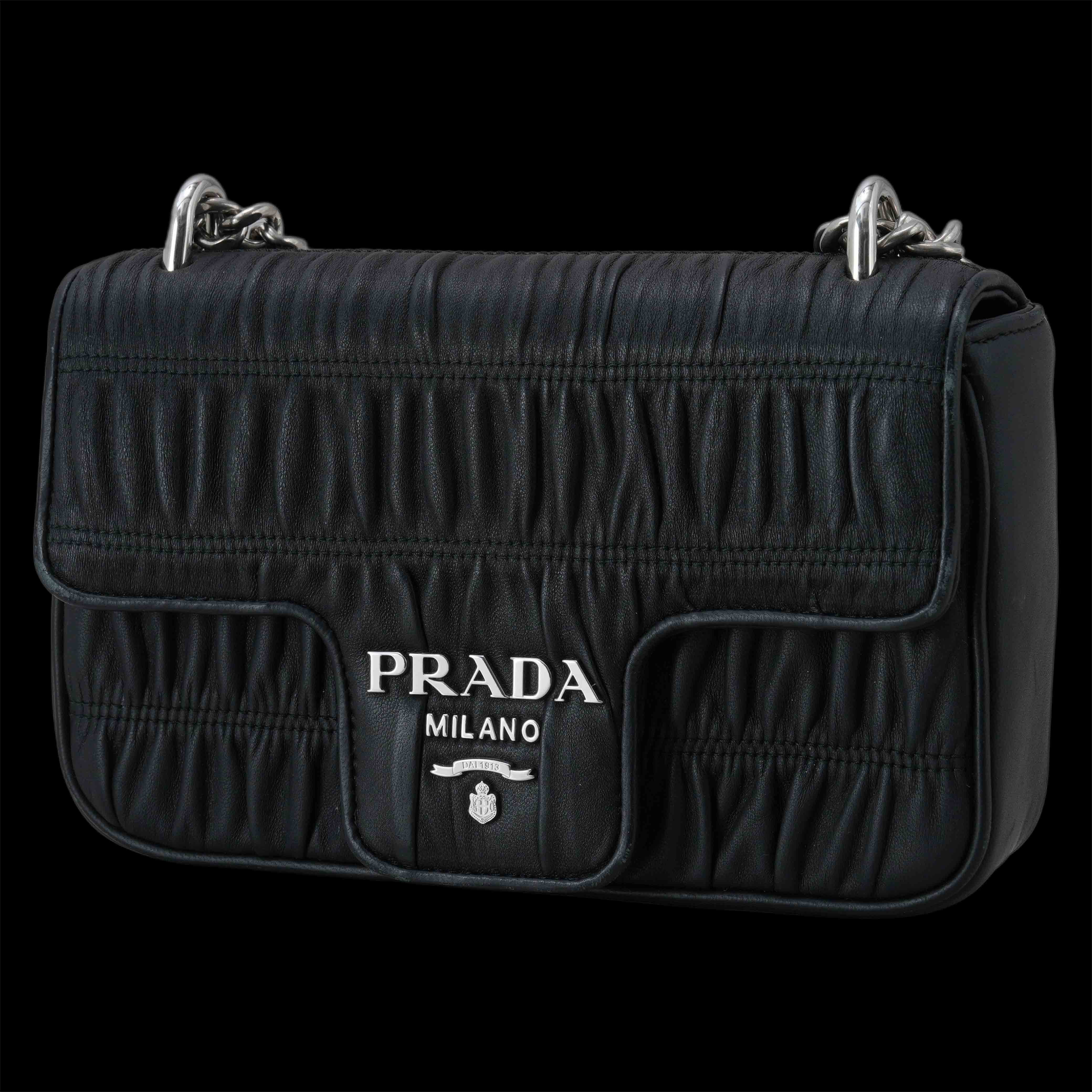 PRADA(USED)프라다 고프레 플랩 체인 숄더백