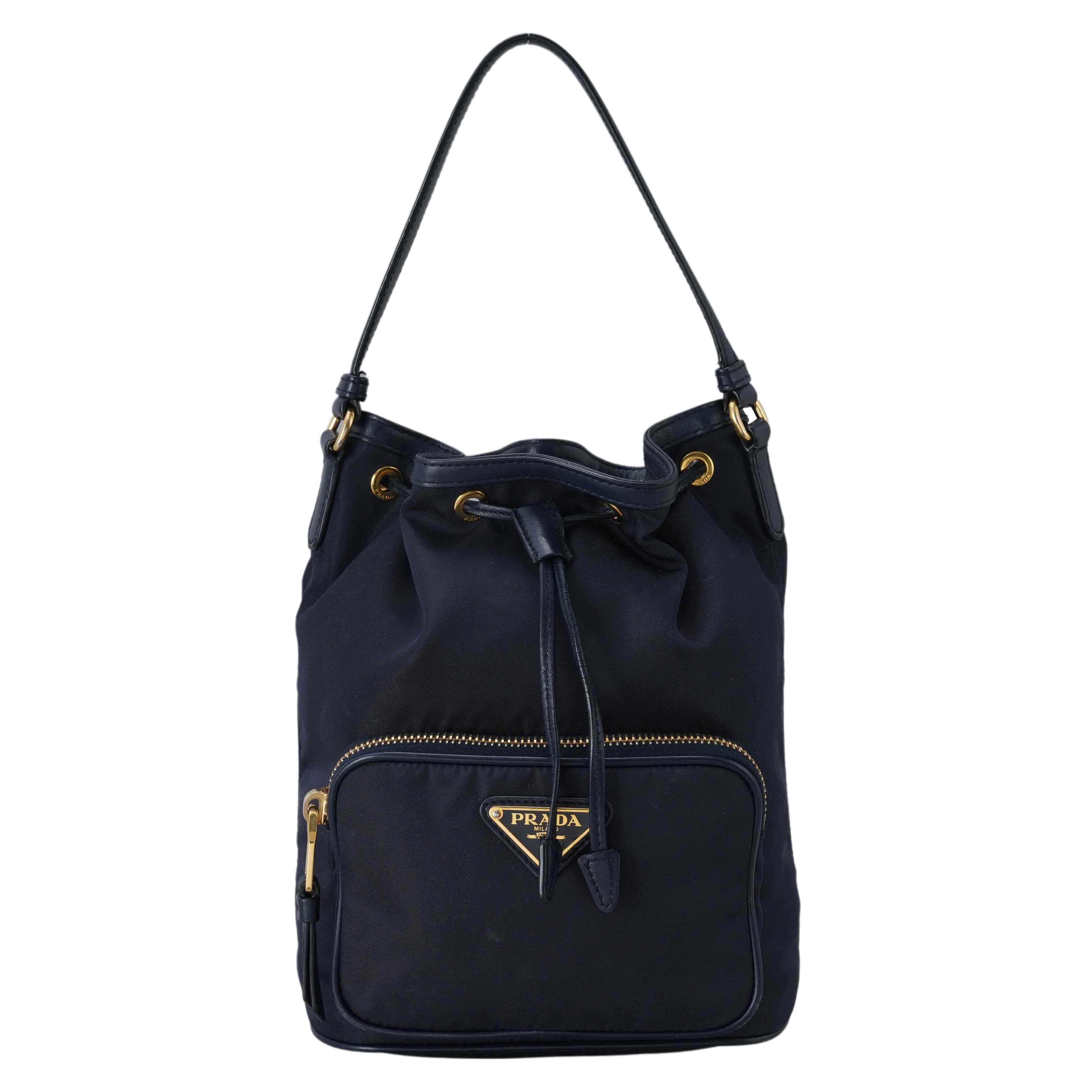 PRADA(USED)프라다 나일론 버킷백